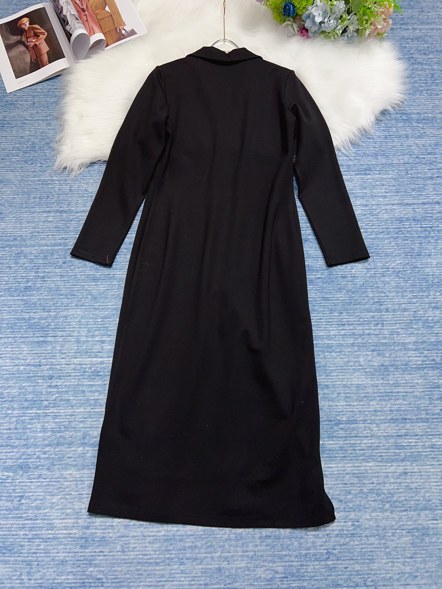 High-Quality Women’s Clothes: Long-Sleeved Skirts and Bras in Various Sizes and Colors. - 图片 9