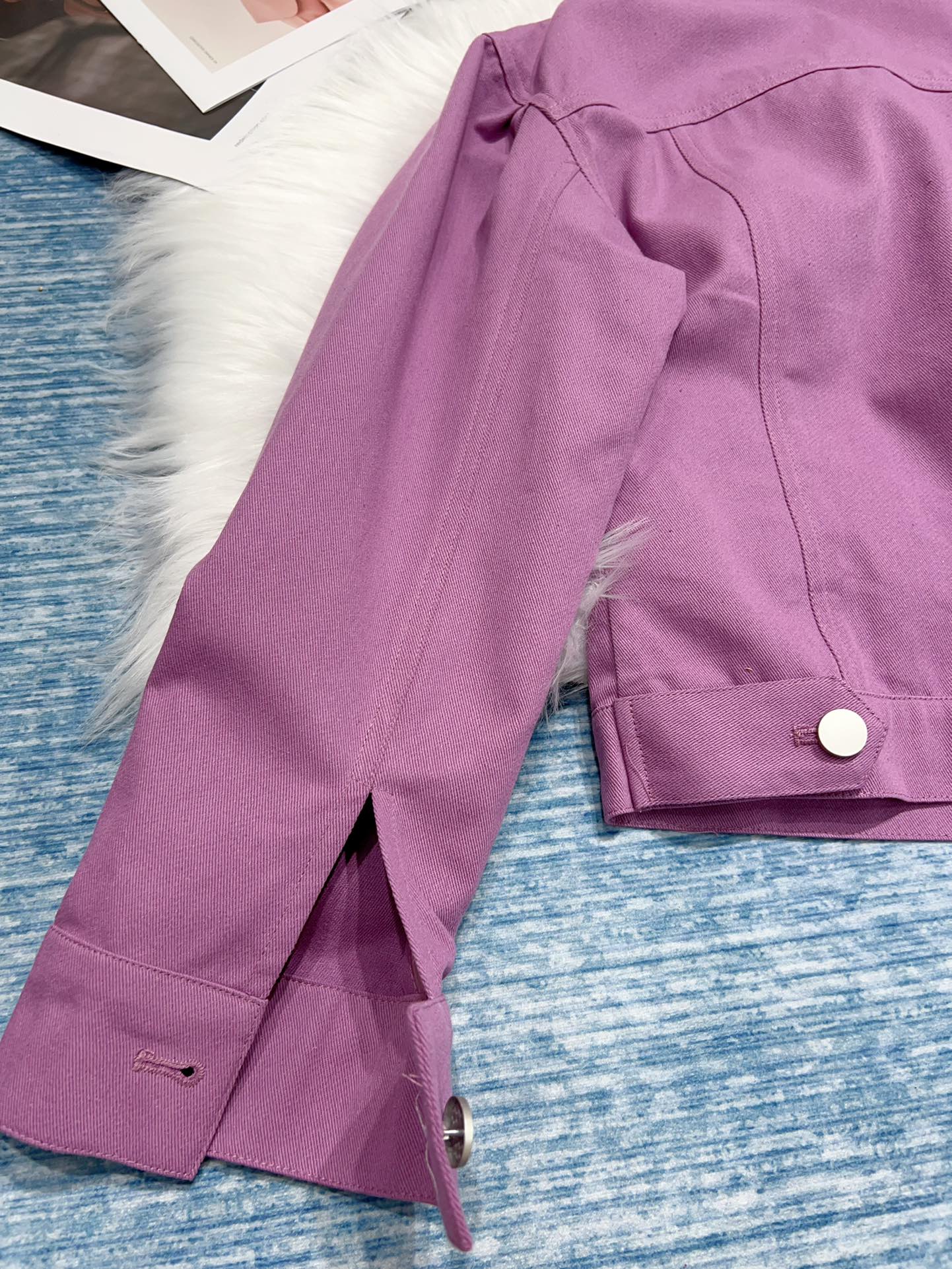 High-Quality Women’s Suit with 2 Colors, Various Sizes, and Stylish Design - 图片 6