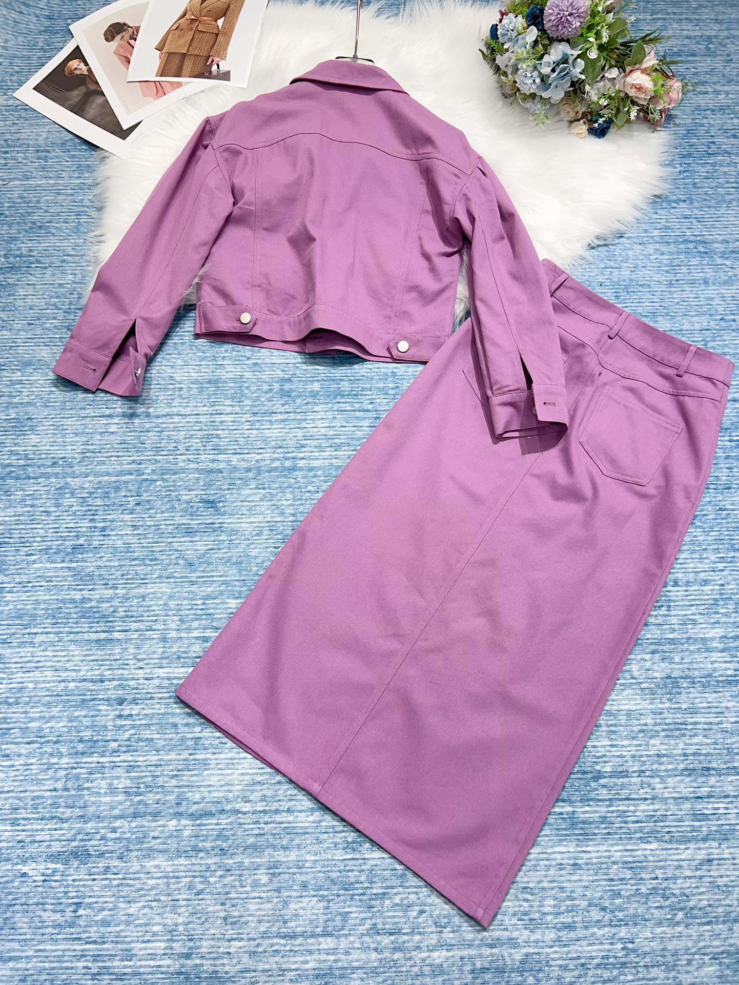 High-Quality Women’s Suit with 2 Colors, Various Sizes, and Stylish Design - 图片 5
