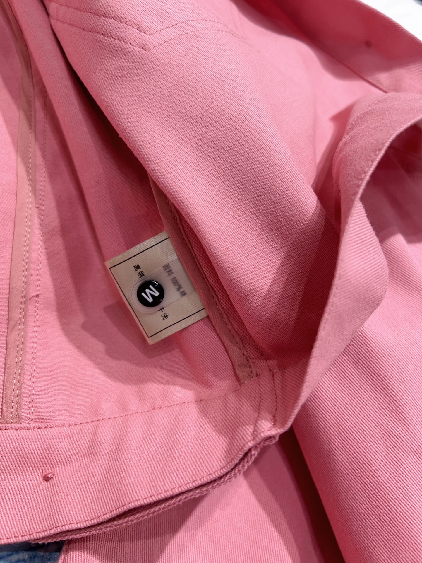 High-Quality Women’s Clothing: Stylish Two-Color Jacket and Skirt Set in Peach Pink and Clove Purple - 图片 8