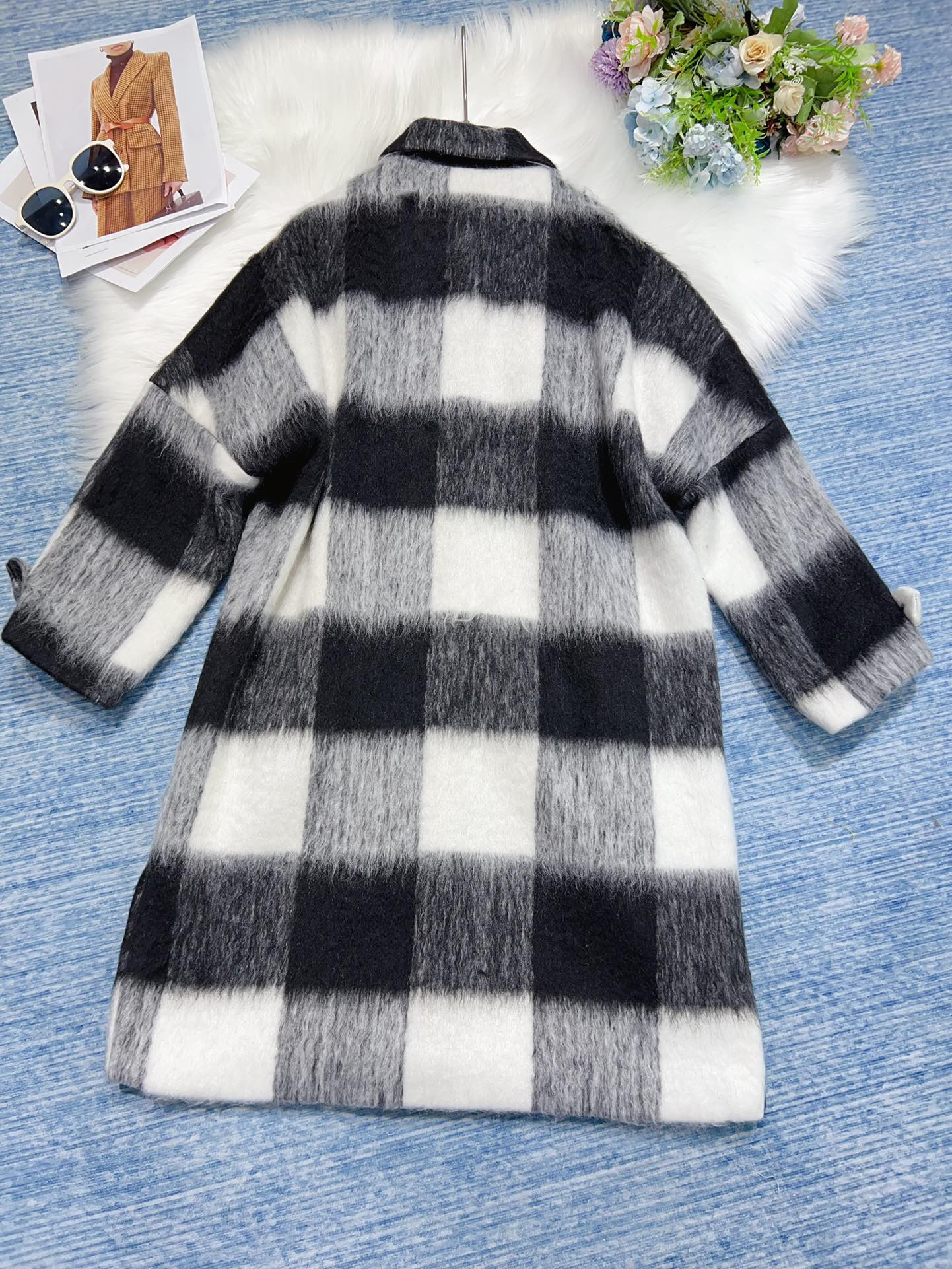 Stylish Women’s Suit Support with Dustproof Bag and High-Quality Fabric Options - 图片 8