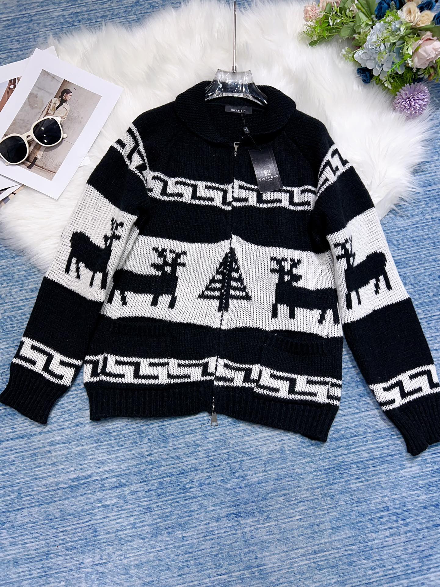 High-Quality Women’s Suit with Sanctuary Packaging and Retrofitted Winter Coat Summary - 图片 4