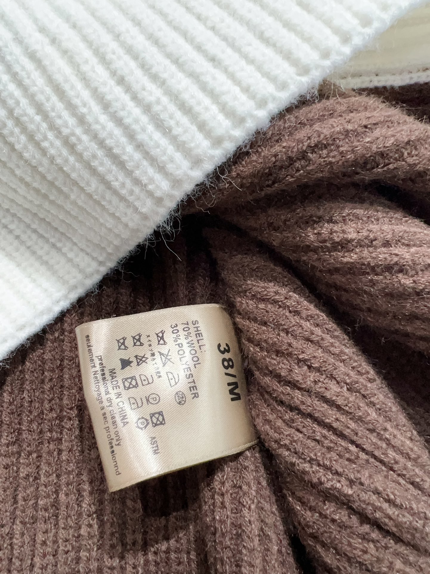 High-Quality Women’s Suit with Moscino: Support Exchange, Full-Colored Sweater, Wool Knit, SMLXL Sizes. - 图片 7