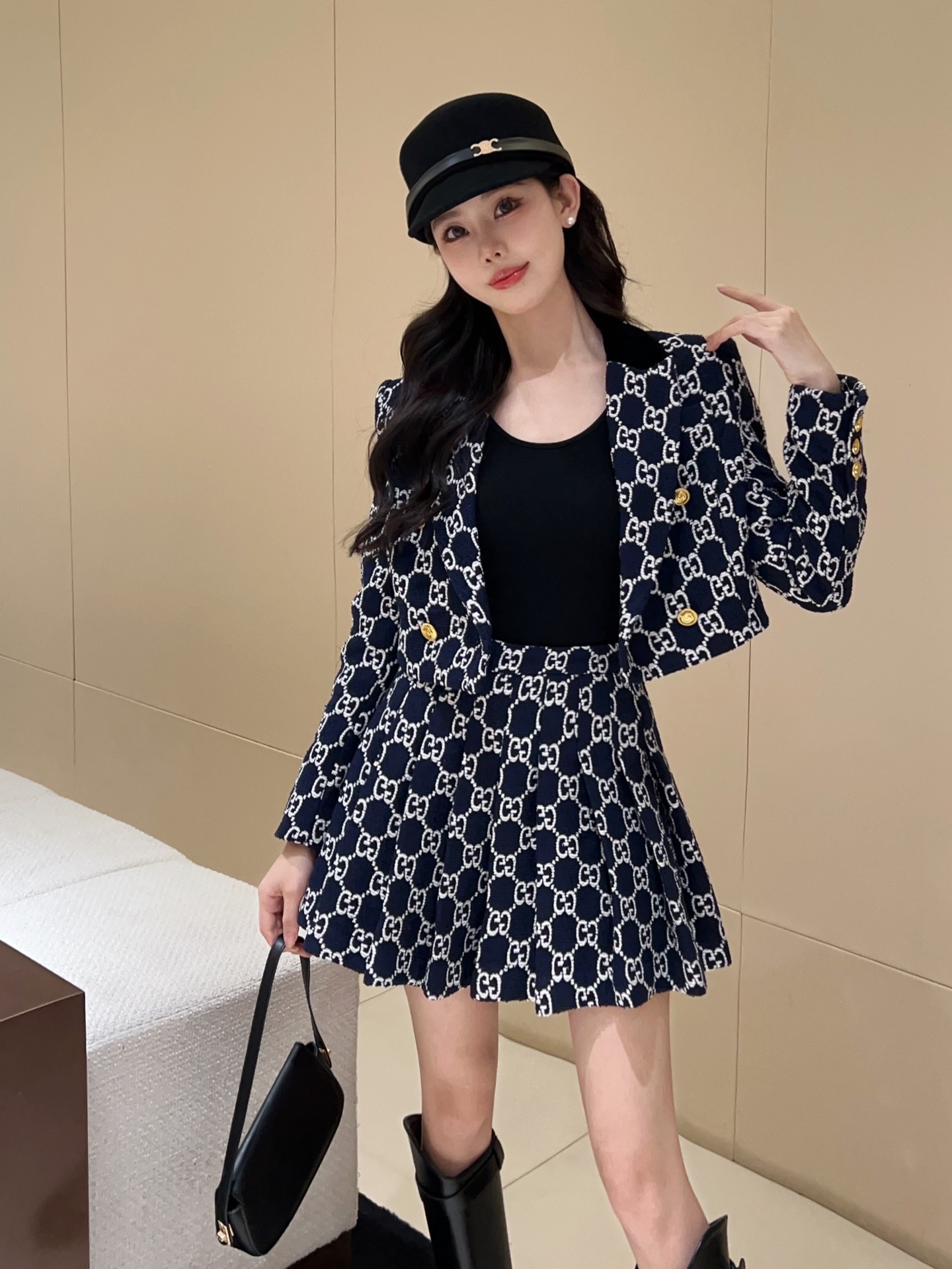 Elegant Women’s Suit Set with High-Quality Packing: Stylish, Mature, and Versatile in Various Sizes. - 图片 3