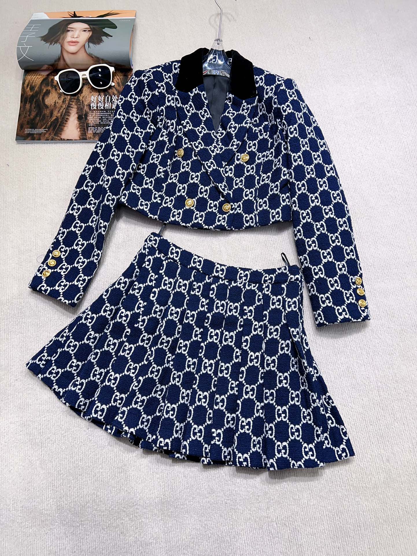 Elegant Women’s Suit Set with High-Quality Packing: Stylish, Mature, and Versatile in Various Sizes. - 图片 4
