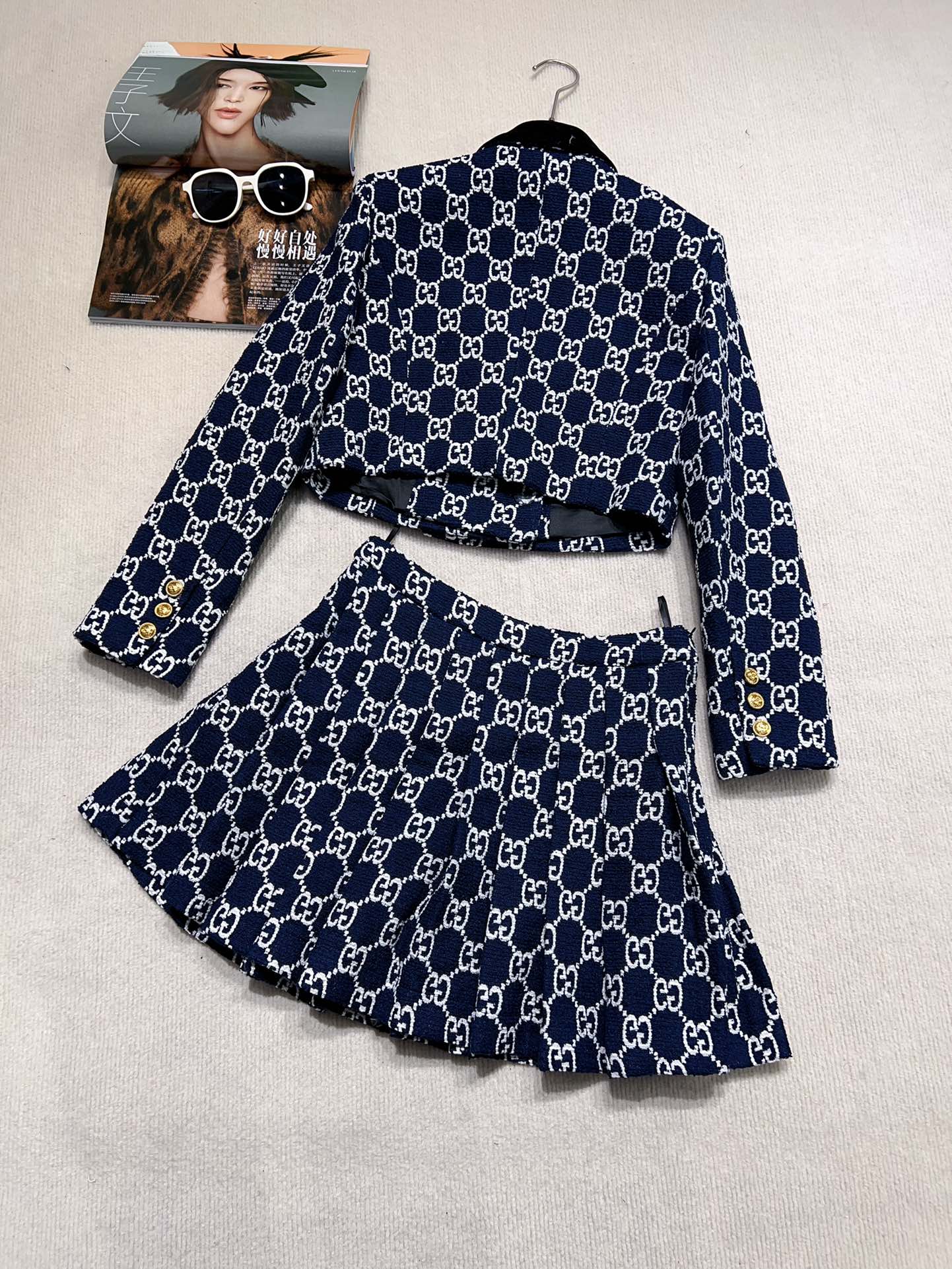Elegant Women’s Suit Set with High-Quality Packing: Stylish, Mature, and Versatile in Various Sizes. - 图片 9