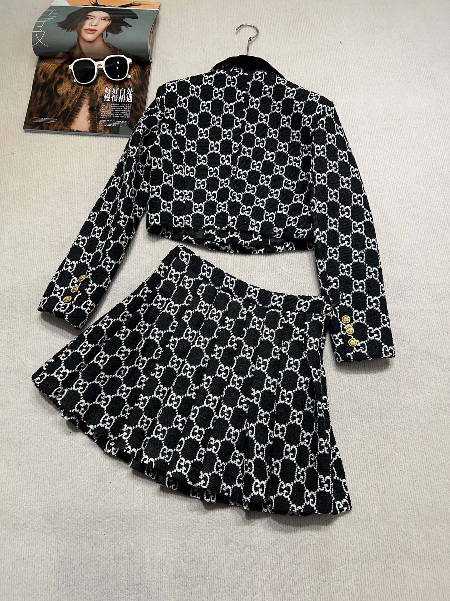 Elegant Women’s Suit Set: High-Quality, Stylish, Mature, and Versatile in Sizes SMLXL. - 图片 9