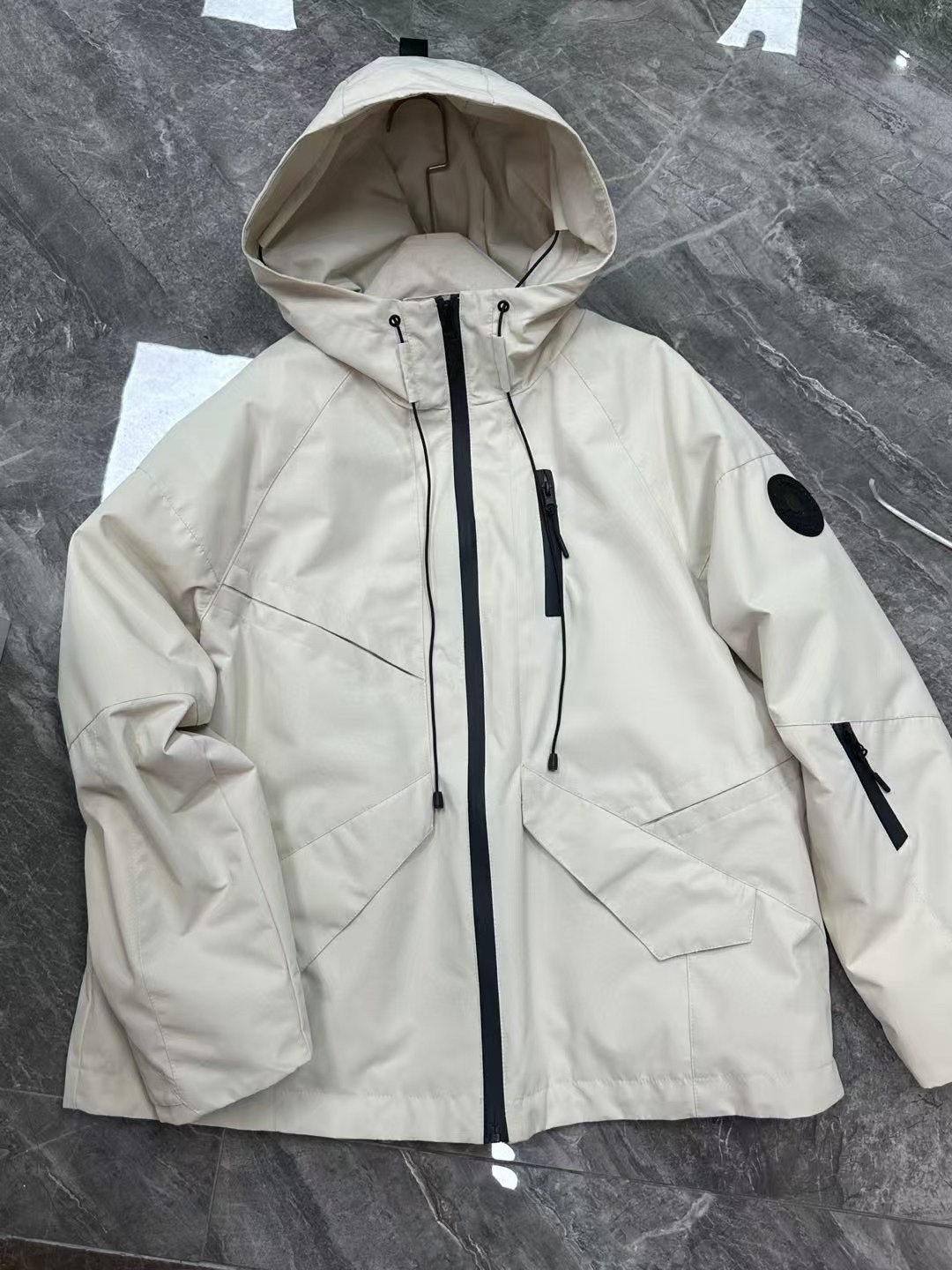High-End Women’s Outfit with Dust-Proof Sacks: Korean Hat Rover Razor Coat Review - 图片 4