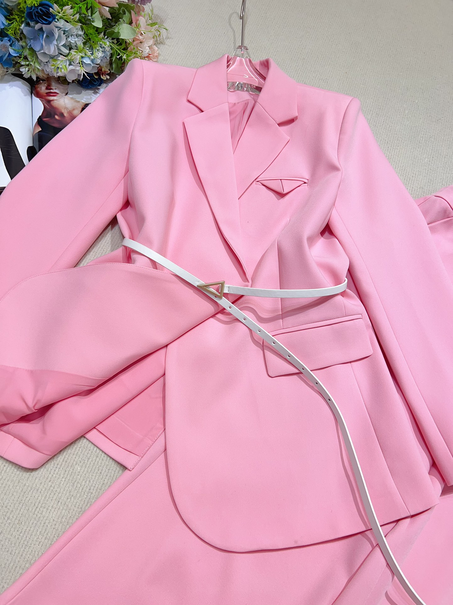 High-quality Women’s Clothes: Teenage Pink Suit with BV Packaging and Cotton Fabric - 图片 5