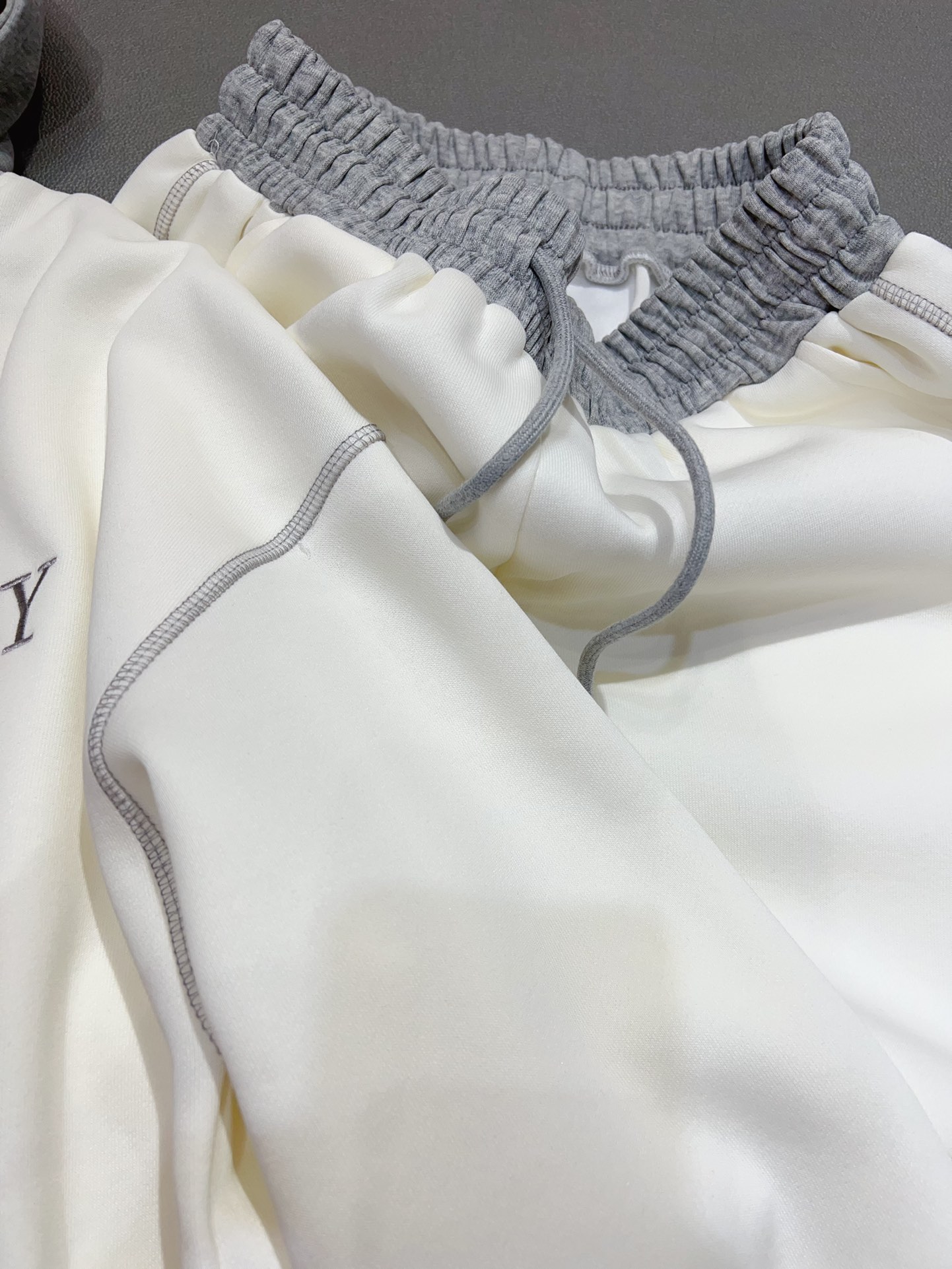 High-Quality Women’s Suit Support and Packing P-Bag for Exchange Available - 图片 6