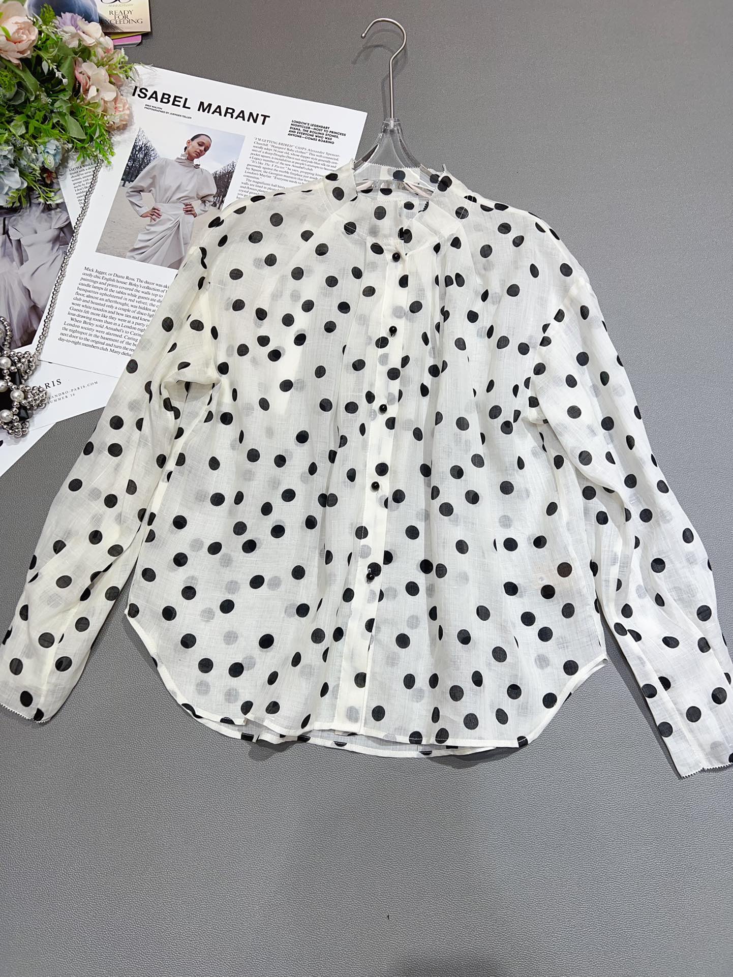 High-Quality Women’s Clothing Exchange with Chloe Packaging: French Lantern Cuffprint Silk Shirts in Various Sizes. - 图片 4