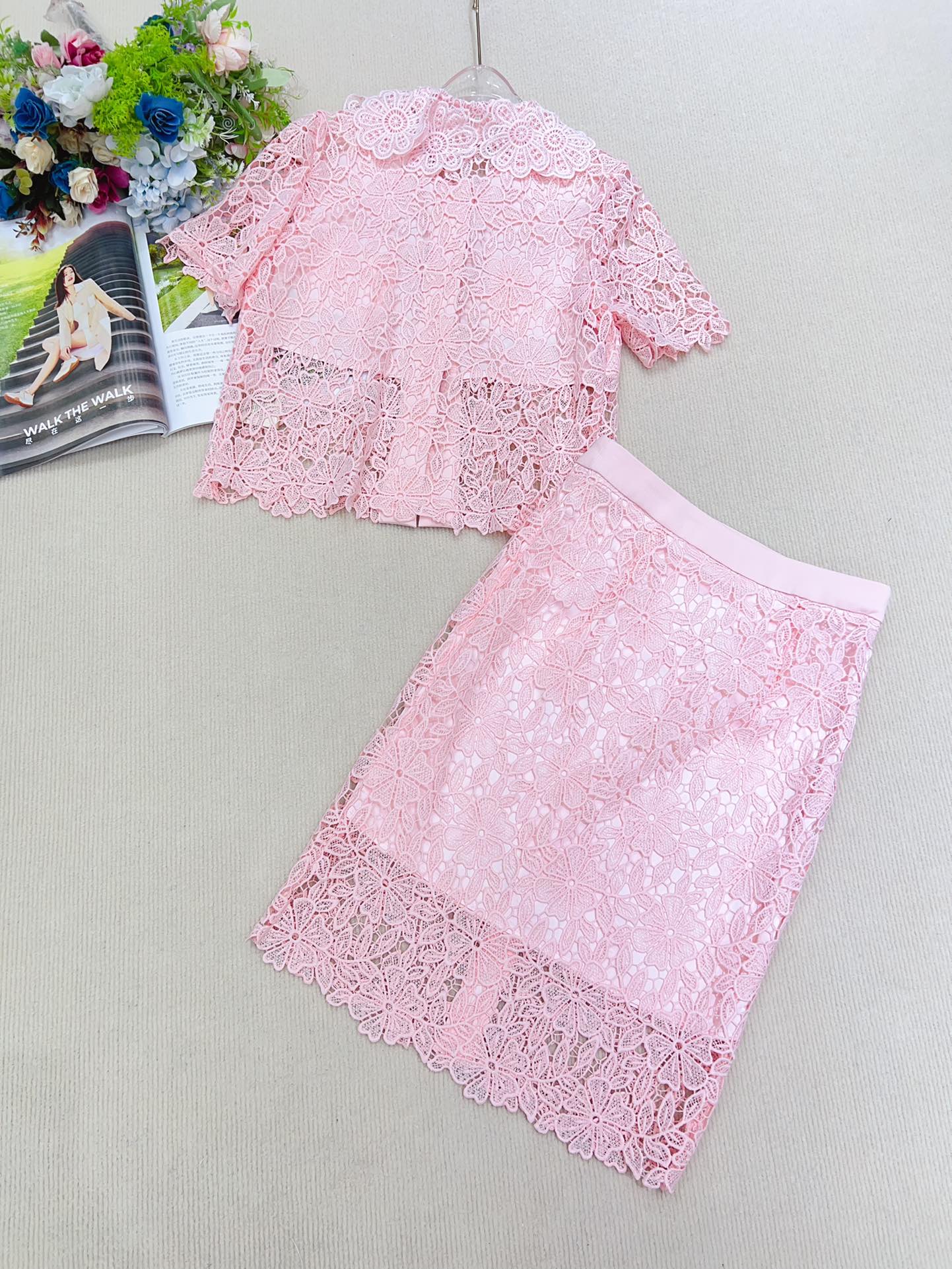 High-Quality Women’s Suit with Water-Soluble Fabric and Stylish Design Elements - 图片 9