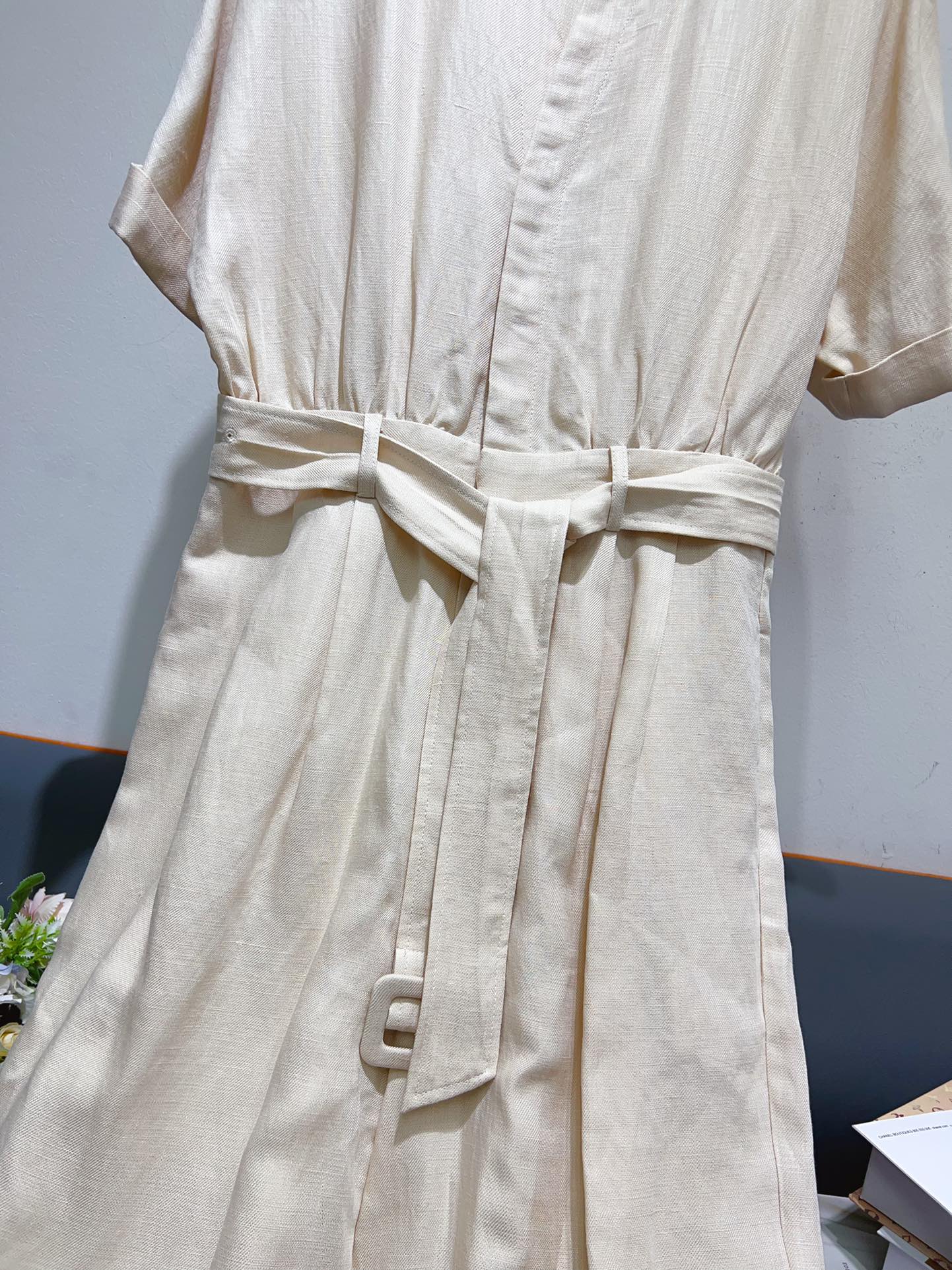 Trendy Fashion: Elegant Women’s Clothes and Small Fragrances Supported for Exchange. - 图片 8