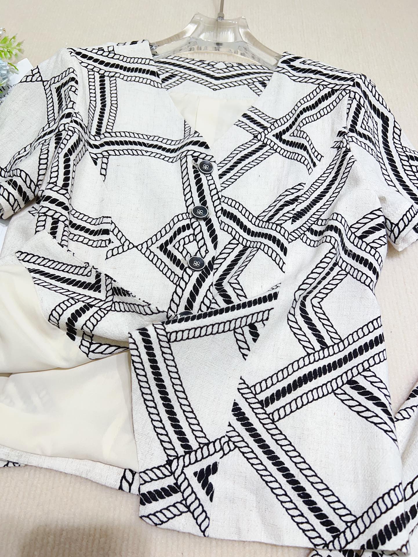 Summer High-Quality Women’s Suit Exchange for High-Temperature Support. - 图片 6