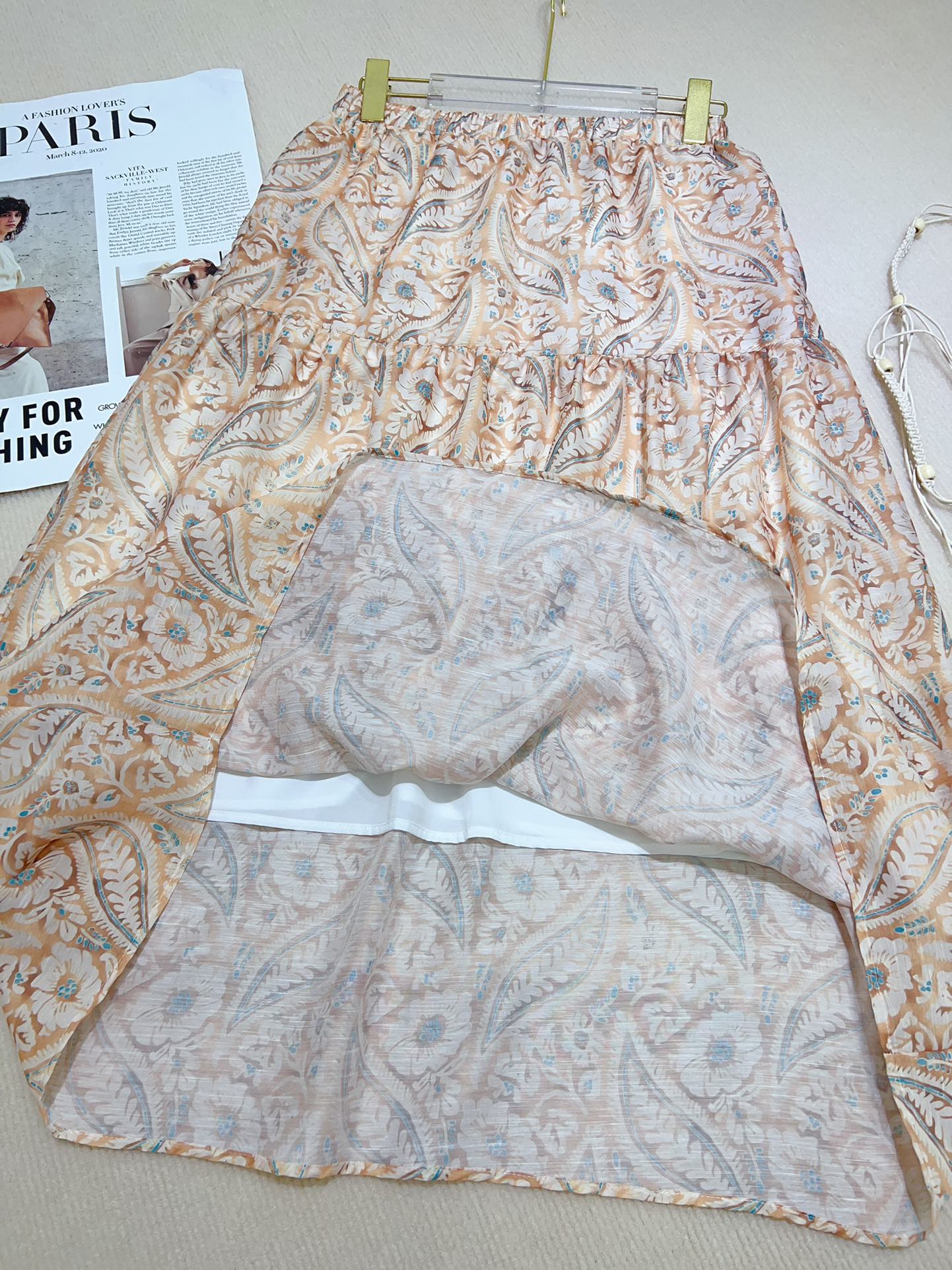 Luxury Silk Female Suit with High-Quality Cashew Nuts and Packaging Options - 图片 6