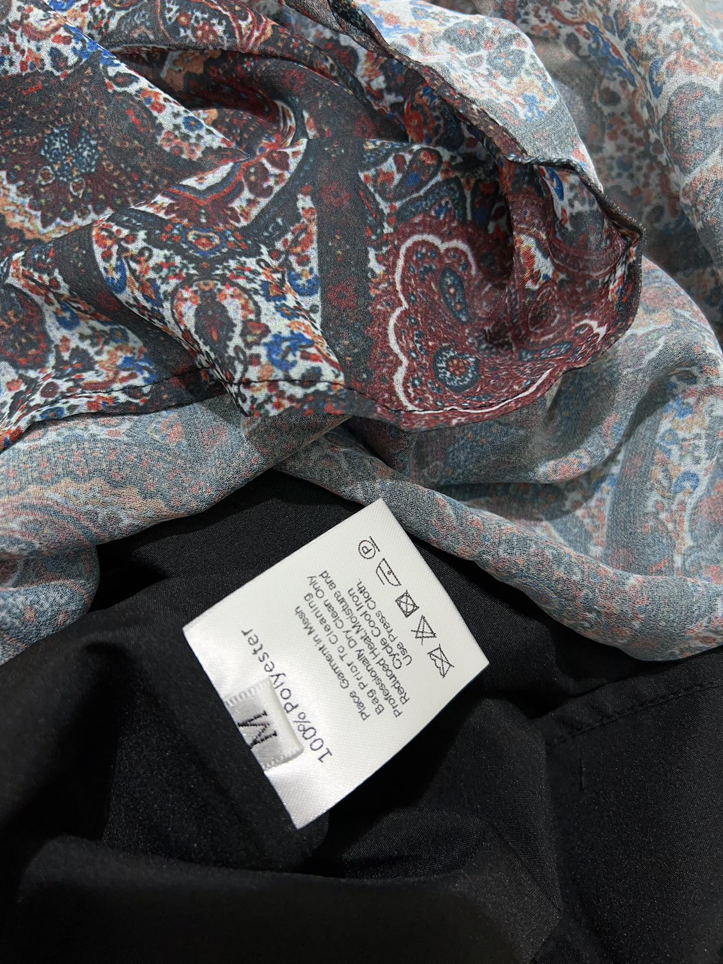 High-Quality Women’s Suit with YSL, European Semi-Tied Fashion Dress 2025. - 图片 9