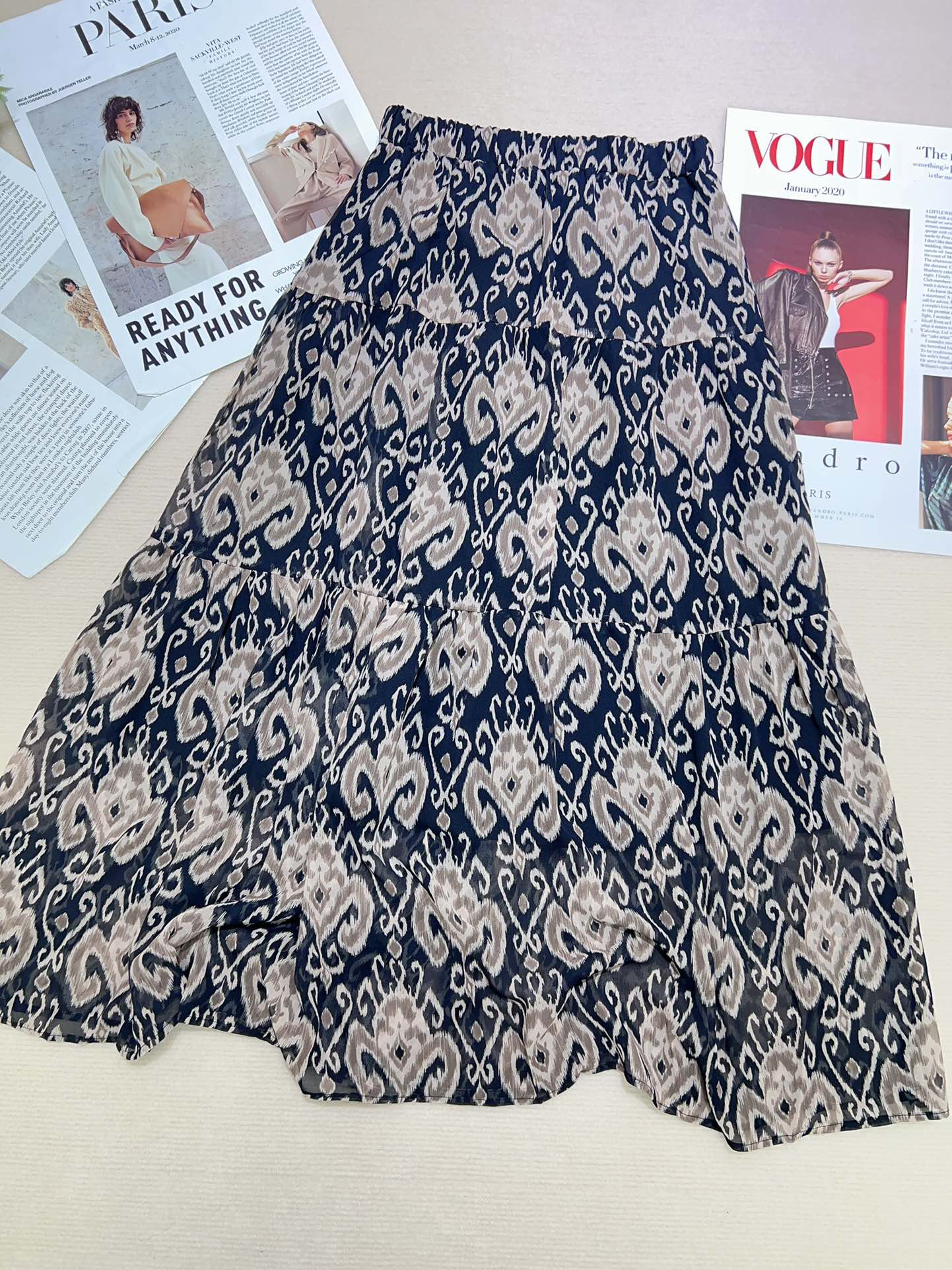 High-Quality Female Suit with “A” Long Skirt in 2025 Fashion Dress Package. - 图片 4