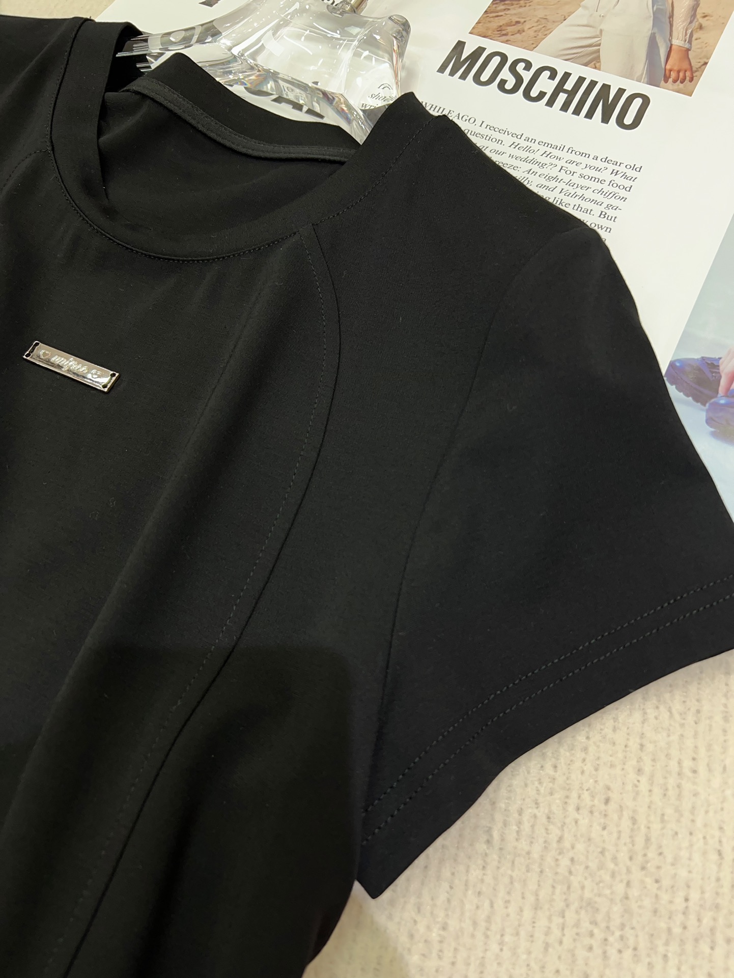 High-Quality Women’s Dress Support with Packaged Miu in Paris Fashion Market - 图片 5