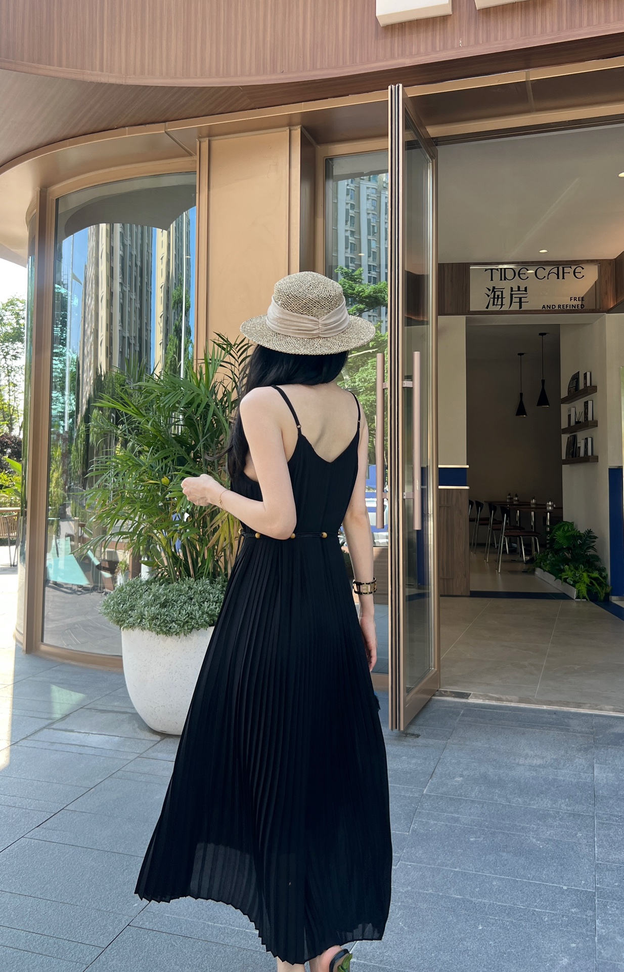 High-End Women’s Dress Support for Exchange in S-M-L Sizes - 图片 3