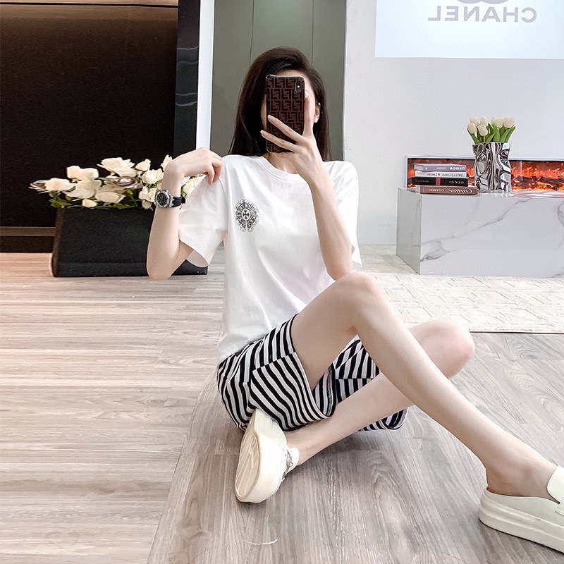 High-Quality Women’s Suit with Crocson: Exchange Support and Variety of Apparel Offered - 图片 2