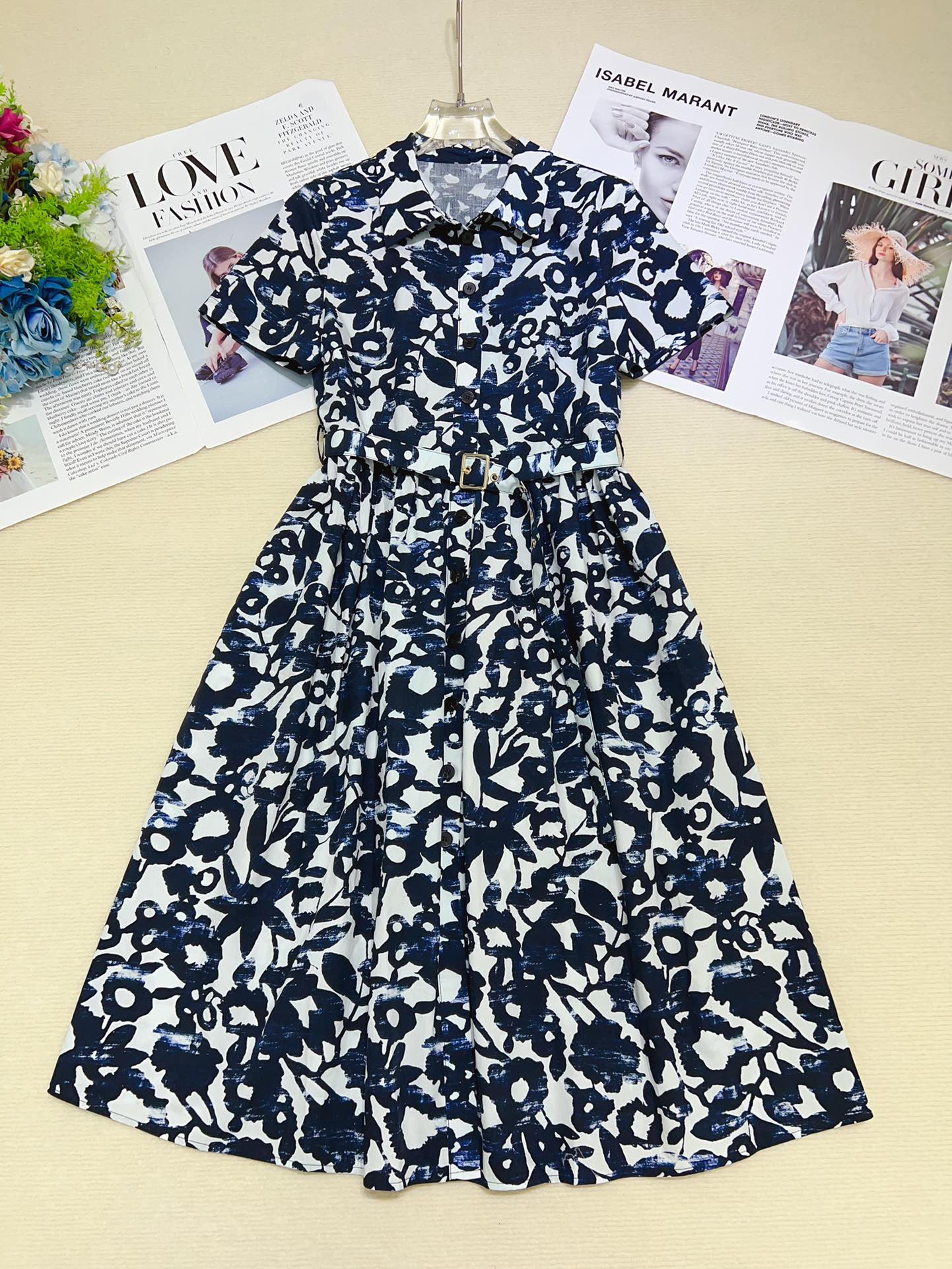 Max & Mara Summer Collection: High-Quality Women’s Dress with Unique Packaging - 图片 3
