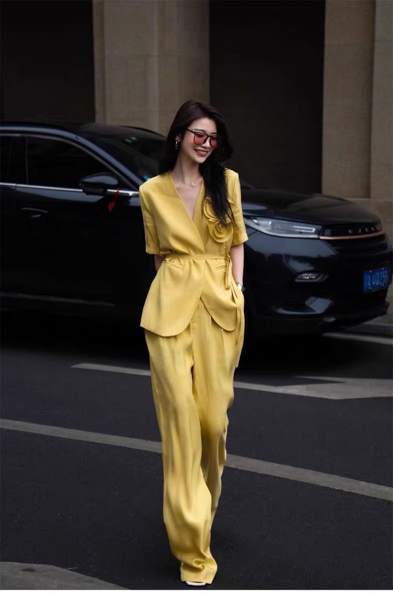 Luxury Women’s Clothes: High Quality, Natural Fibers, Oriental Aesthetics, Elegant Details - 图片 3