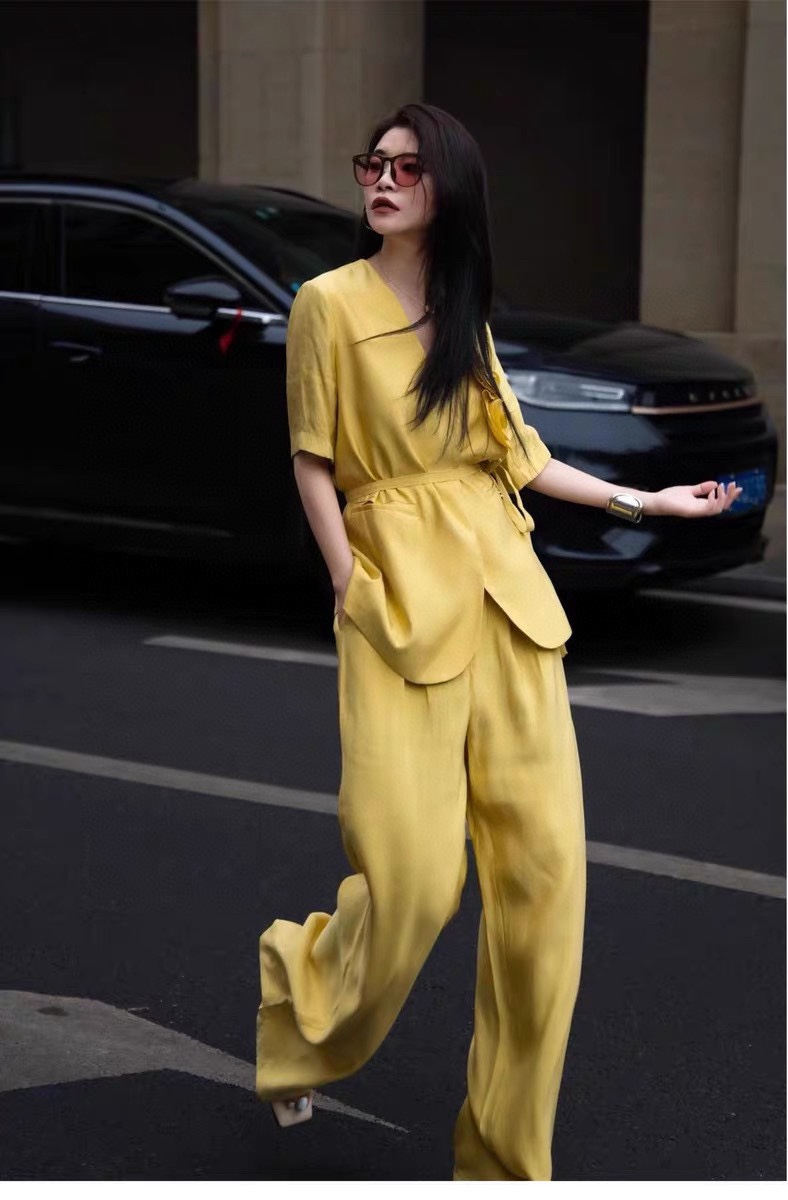 Luxury Women’s Clothes: High Quality, Natural Fibers, Oriental Aesthetics, Elegant Details