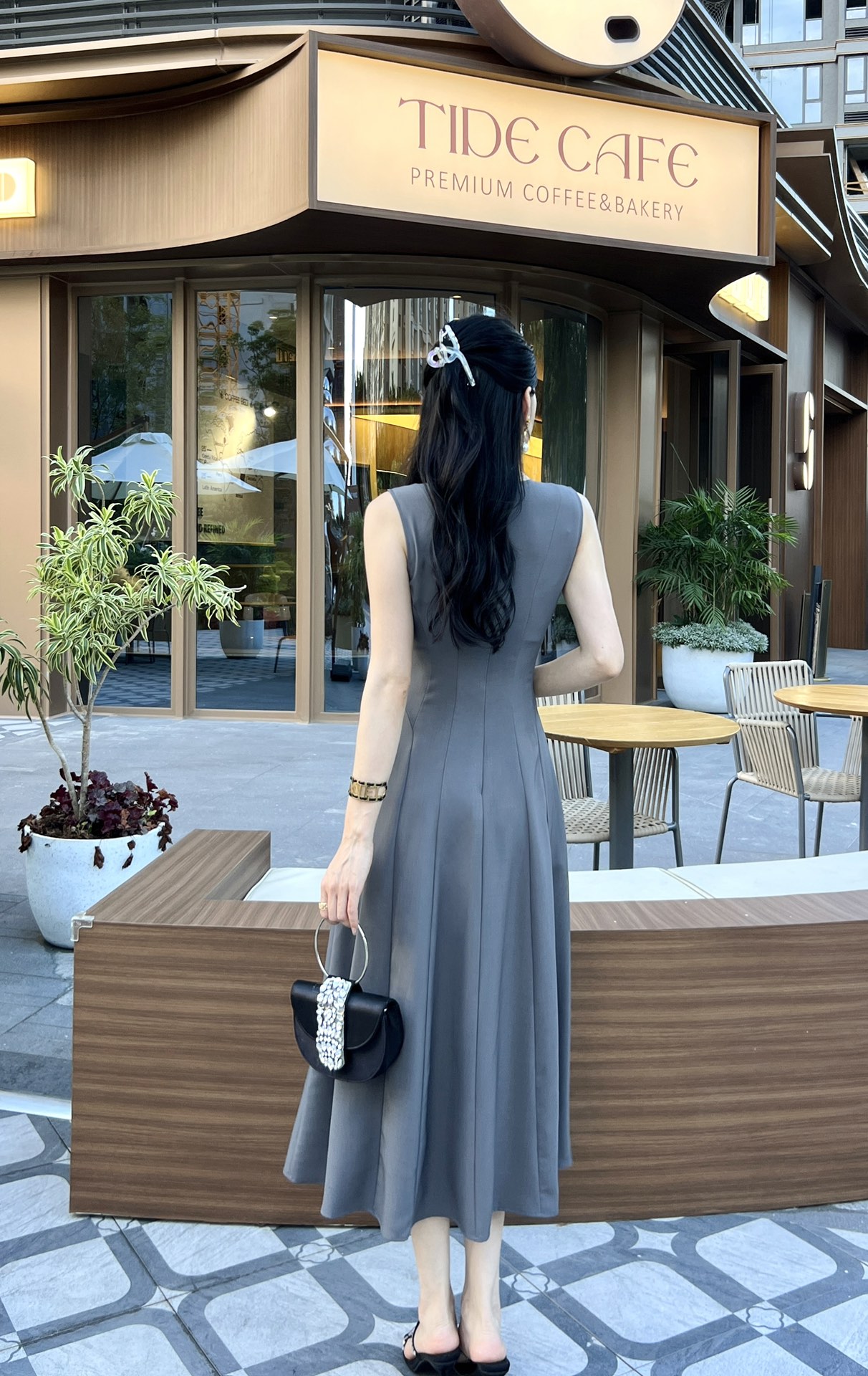 French-Style Retrospect Dress: US and UK Purchase Sandro Dorky’s High-Quality Dress. - 图片 2