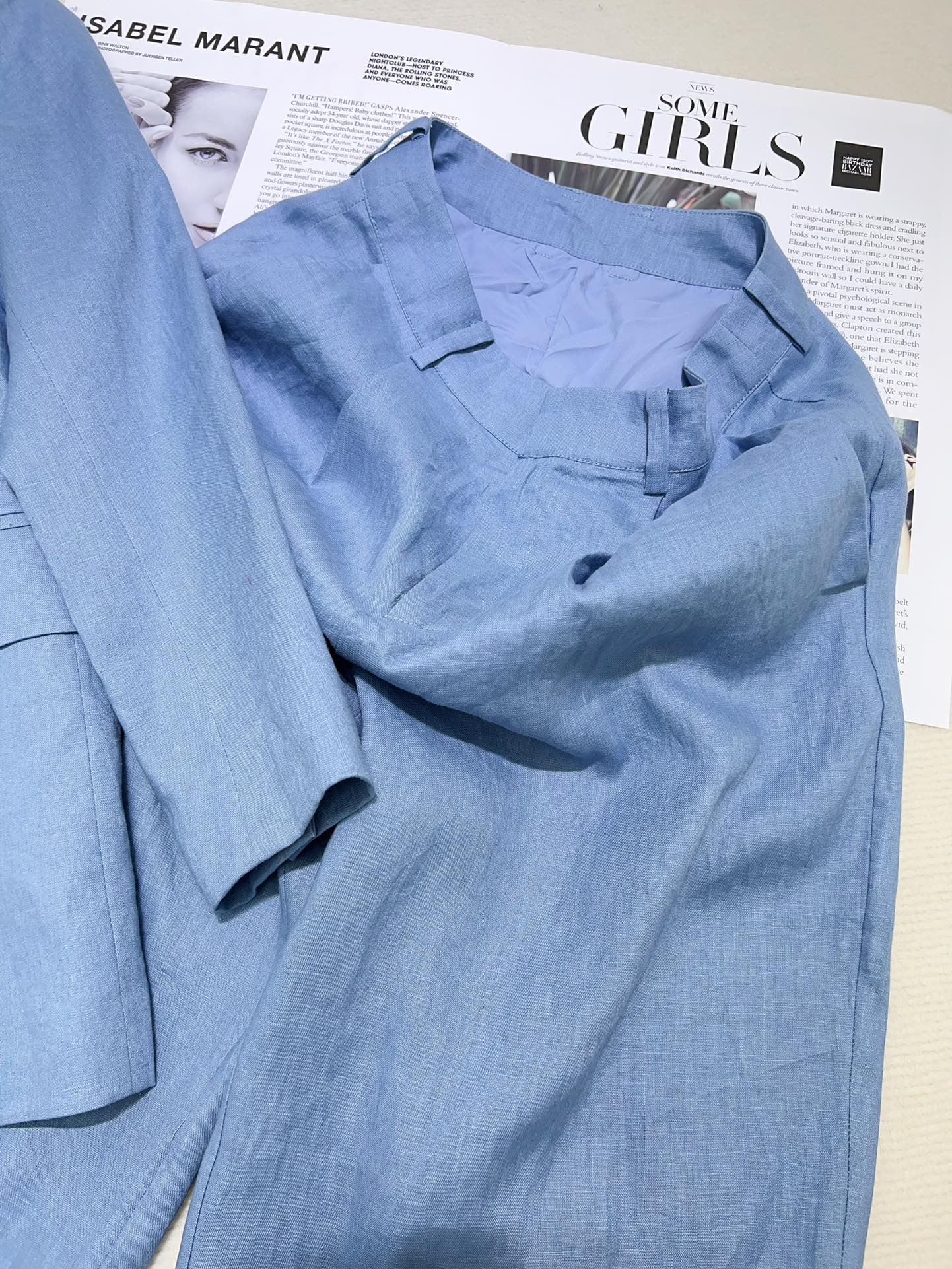 “High-End Women’s Suit Set: Quality Fabric, Stylish Design, Various Sizes Available” - 图片 6