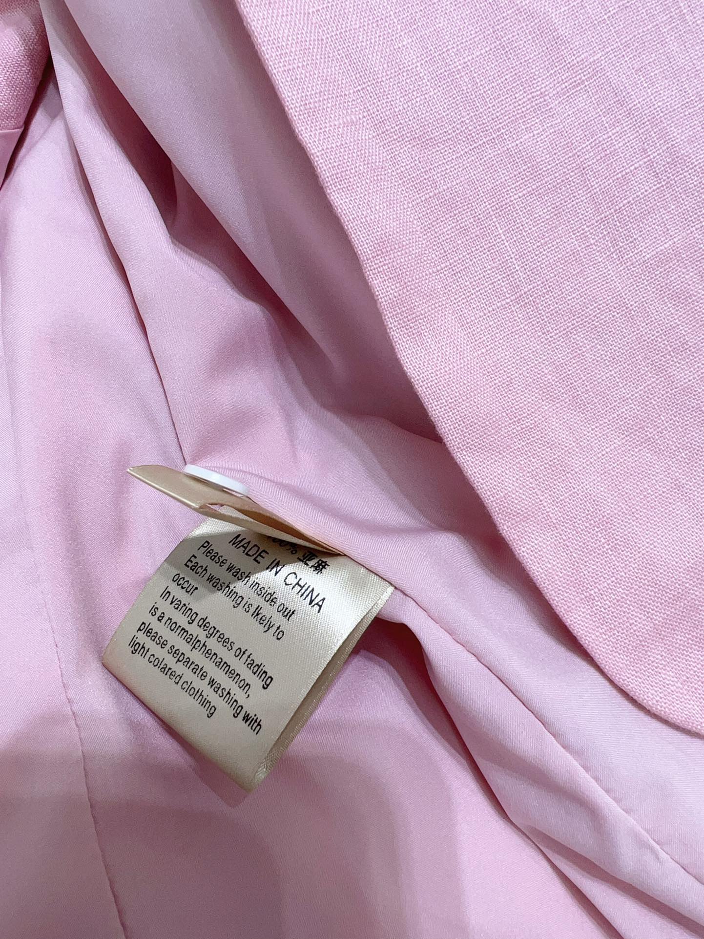 “High-End Women’s Suit Set: Quality Fabric, Stylish Design, Various Sizes Available” - 图片 8
