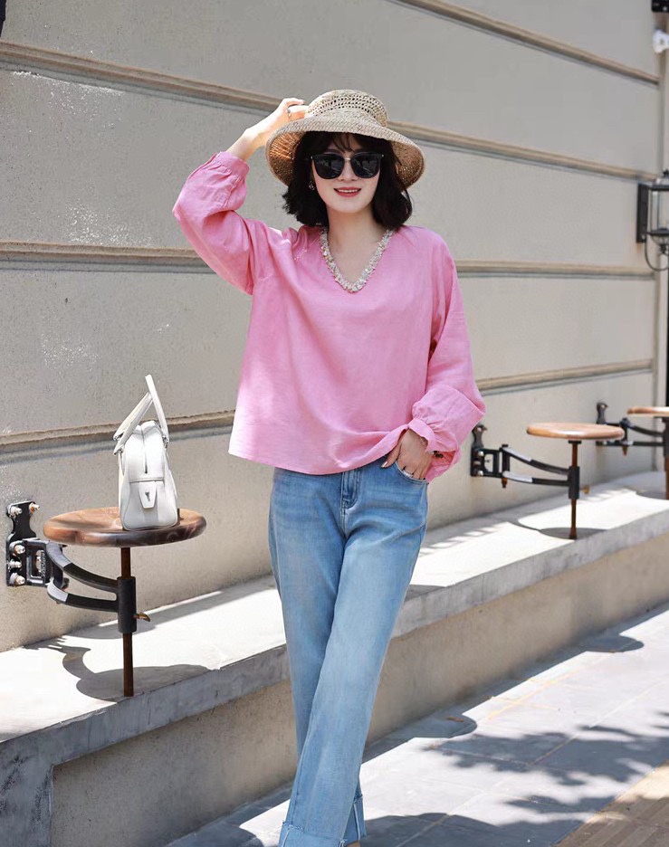 Stylish Women’s V-Collar Shirt with Fragrance, Perfect for Fall Mornings – White, Pink, Yellow - 图片 3