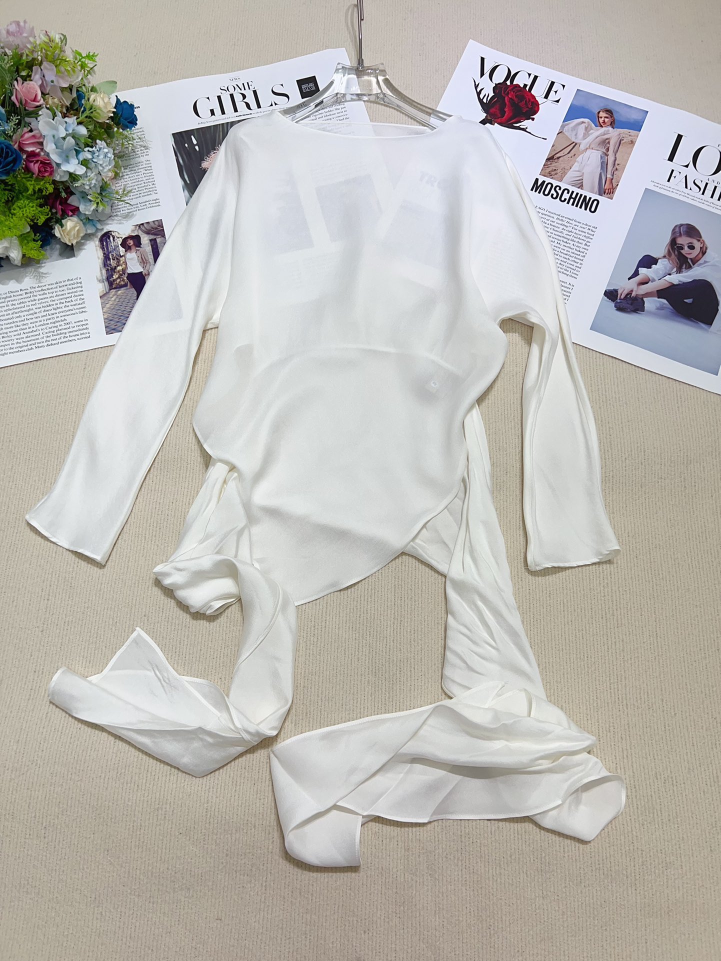 YSL Female Suit with French Silk Shirt: High-Quality Exchange Support Available - 图片 4
