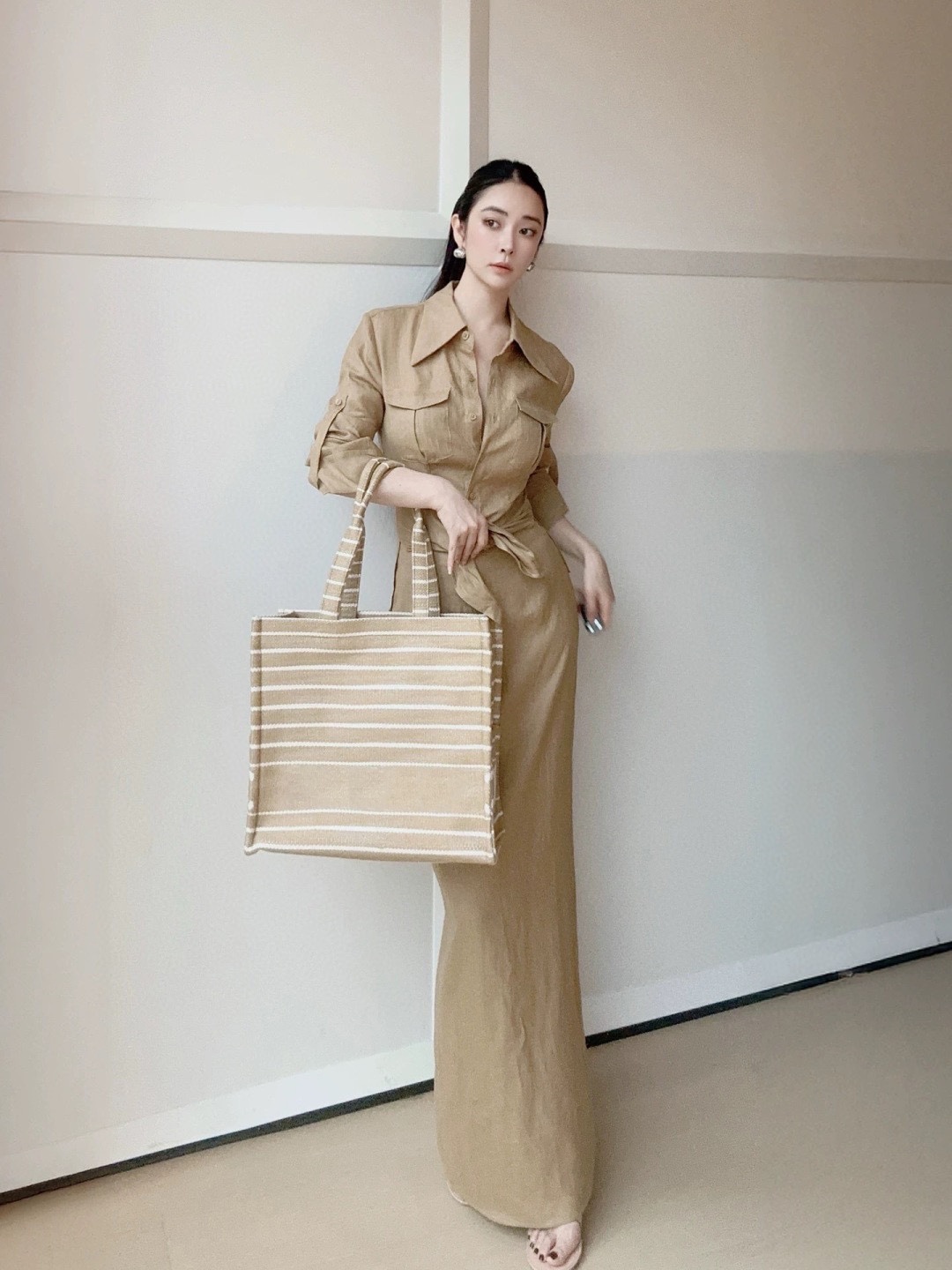 New High-Quality Female Linen Suit with Long-Sleeved Shirts and Khaki Colors - 图片 1