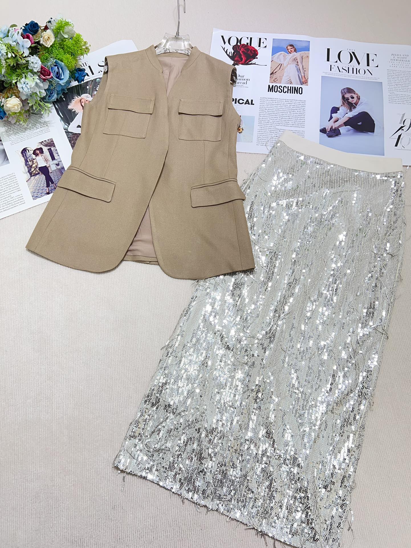 High-Quality Female Suit Support for Exchange with Packaged BC. - 图片 4