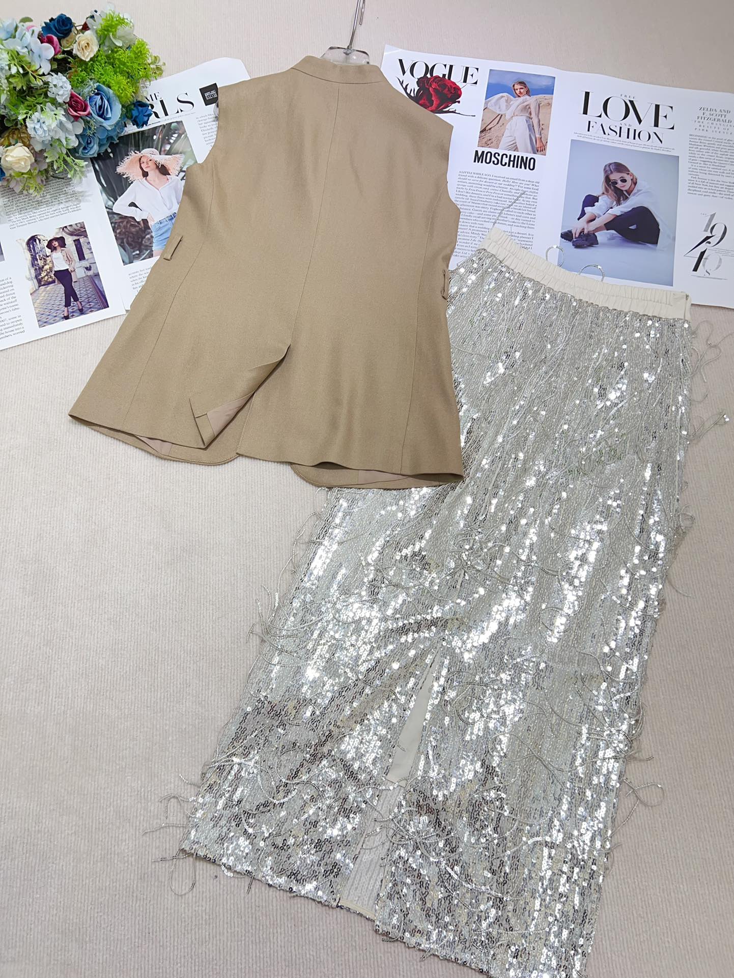 High-Quality Female Suit Support for Exchange with Packaged BC. - 图片 8