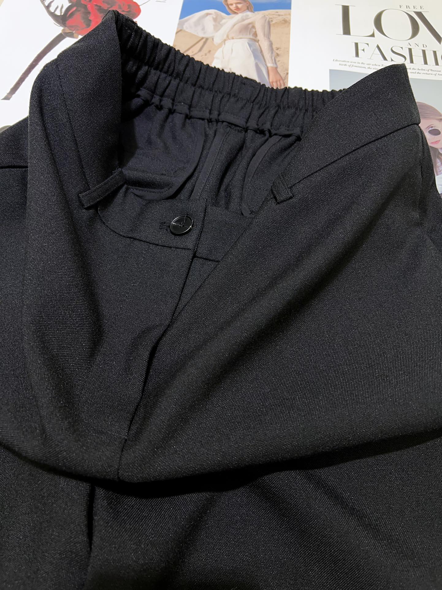 High-Quality Women’s Wool Suit with M-Coded Bras, Support for Exchange, Packaged Max - 图片 6