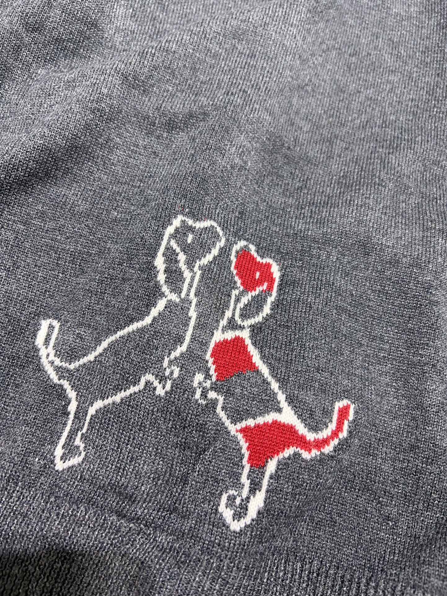“High-Quality Women’s Wool Knitwear with S-Coded Bra: Tubby College Collection for Stylish and Comfortable Outfits” - 图片 9