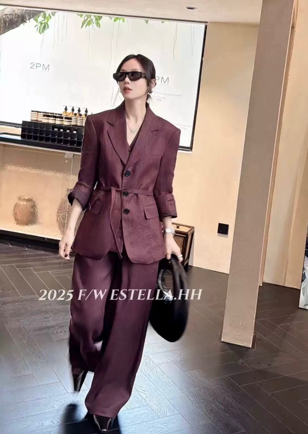 High-End Quality Women’s Clothes: Italian Customized Stylish Lysertic Cut with Thin Belt Suit - 图片 2