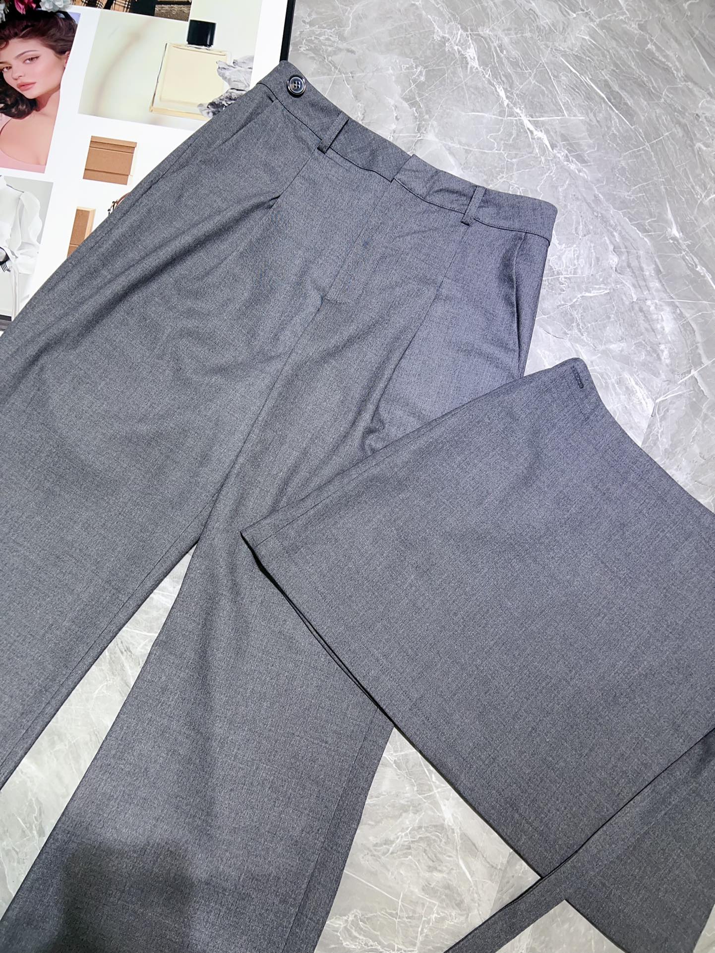 Title: High-End Women’s Suit Collection with Wool Pants and Fashioned Cloaks for Autumn Fashion. - 图片 5
