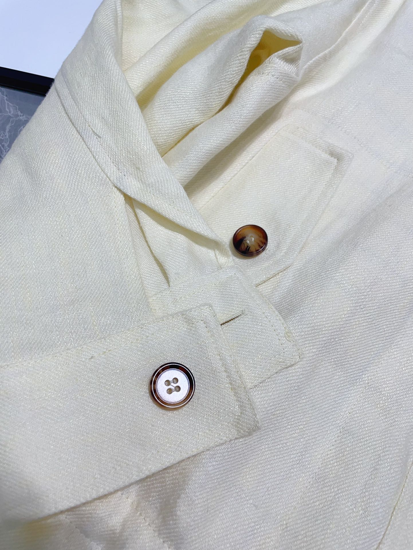 Italian Linen Coat: High-Quality Two-Colored Coats for Fashionable Ladies - 图片 7