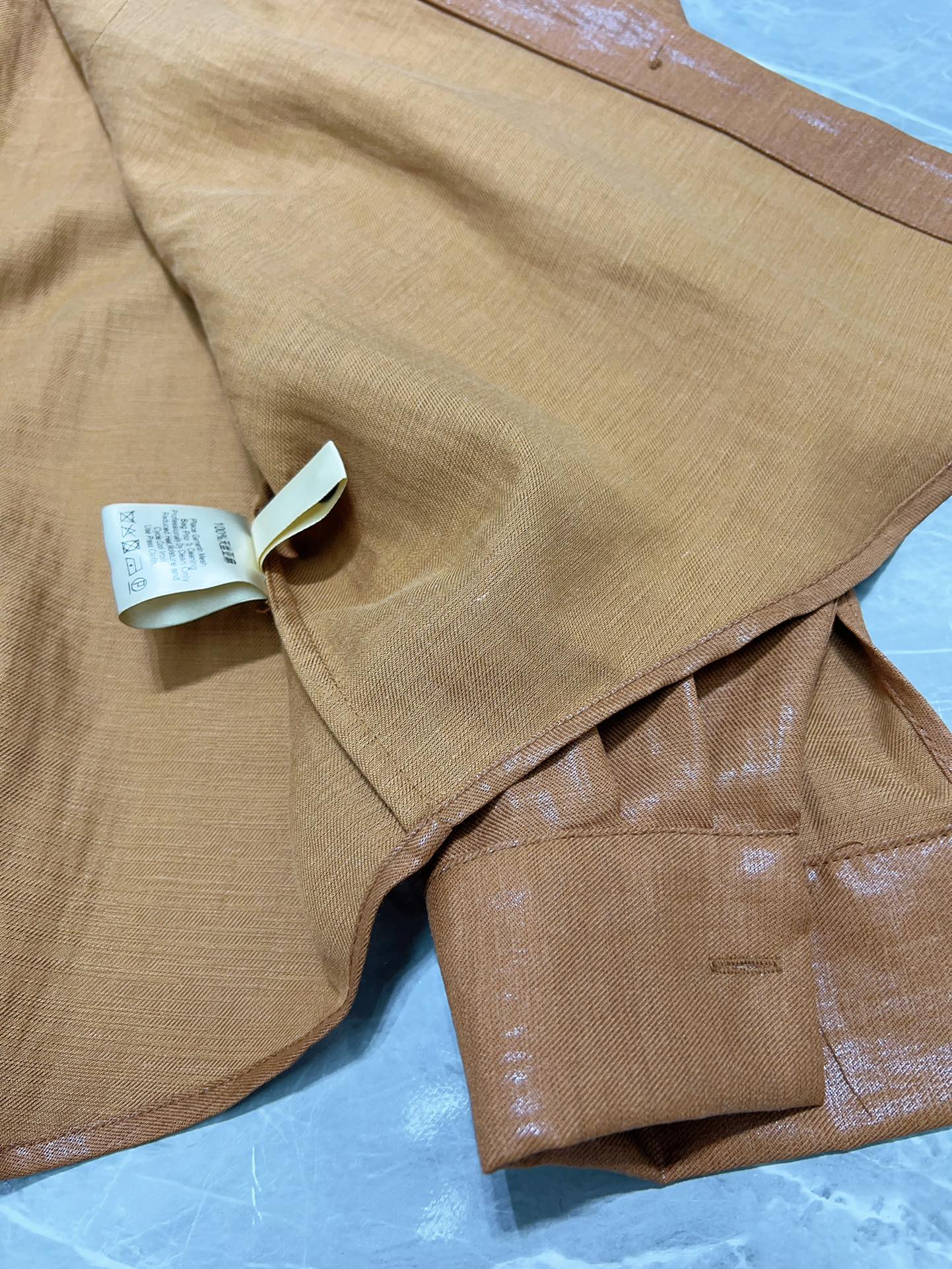 “High-Quality Women’s Clothes for Early Autumn: Designer’s 2025 Collection, Linen Fabrics, Small Sizes” - 图片 8