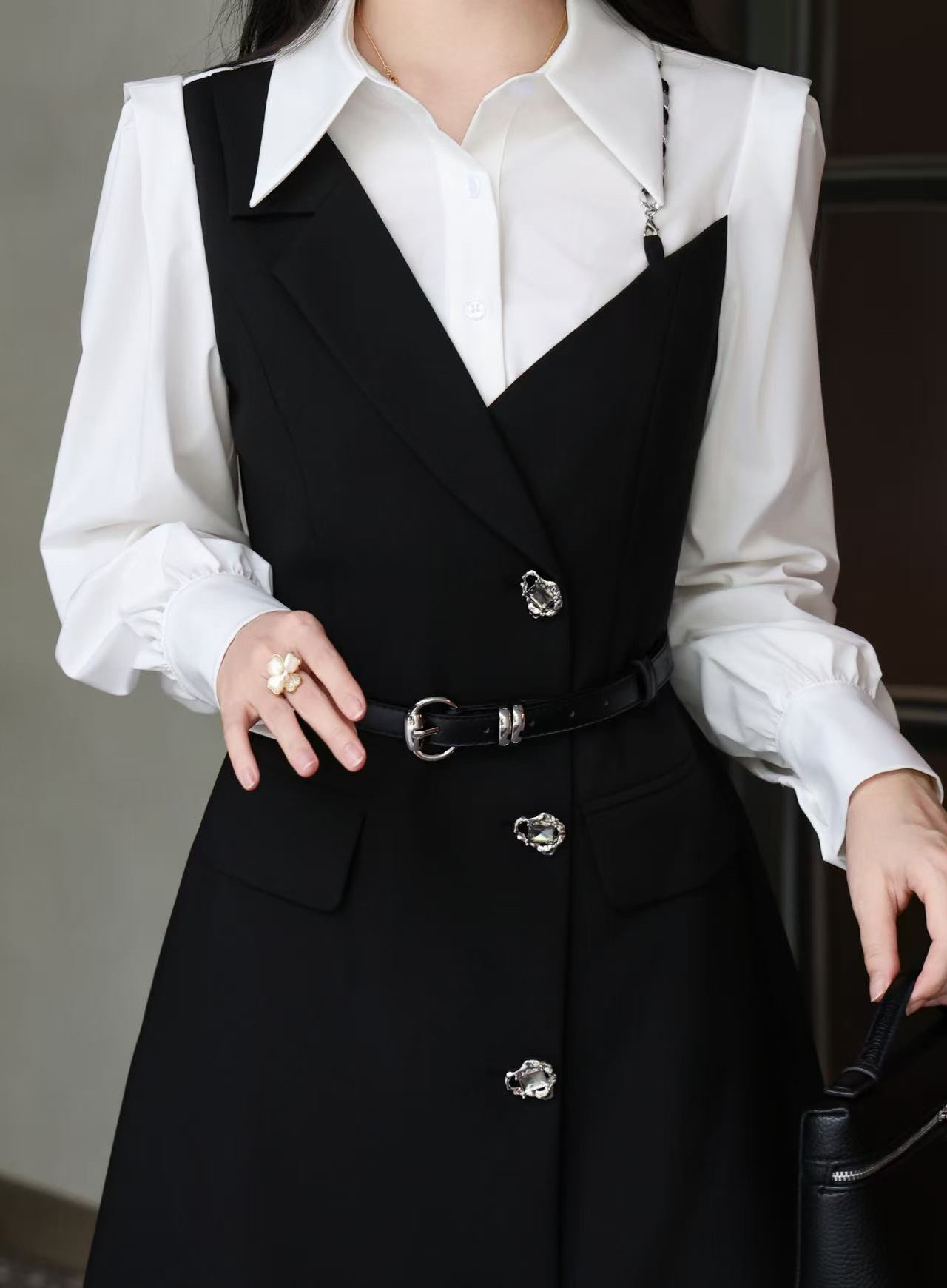 Elegant Two-Piece Style Midi Dress - Classic & Chic 2 i1756724023 6362 0