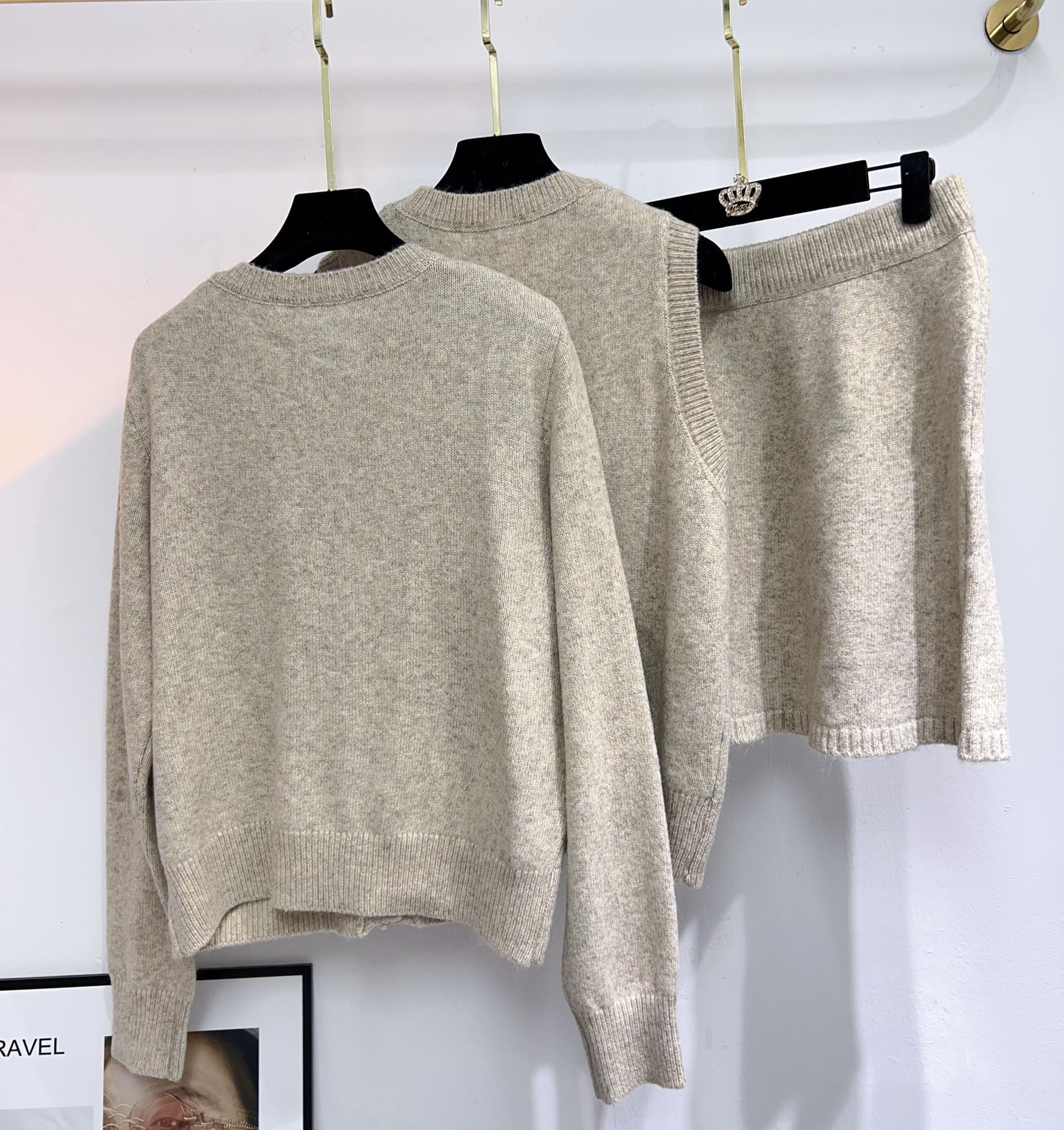 Miu Miu Inspired Knitwear Set - Beige Diamond Pattern, Three-Piece Outfit 9 i1761411521 2754 10