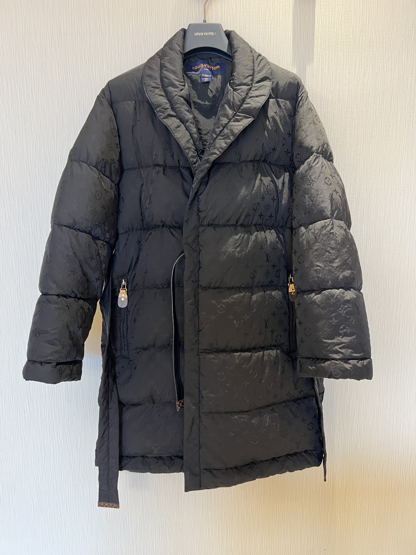Elegant Jacquard Down Coat with Belted Waist - Warm & Stylish Winter Wear 6 i1724586266 5831 4