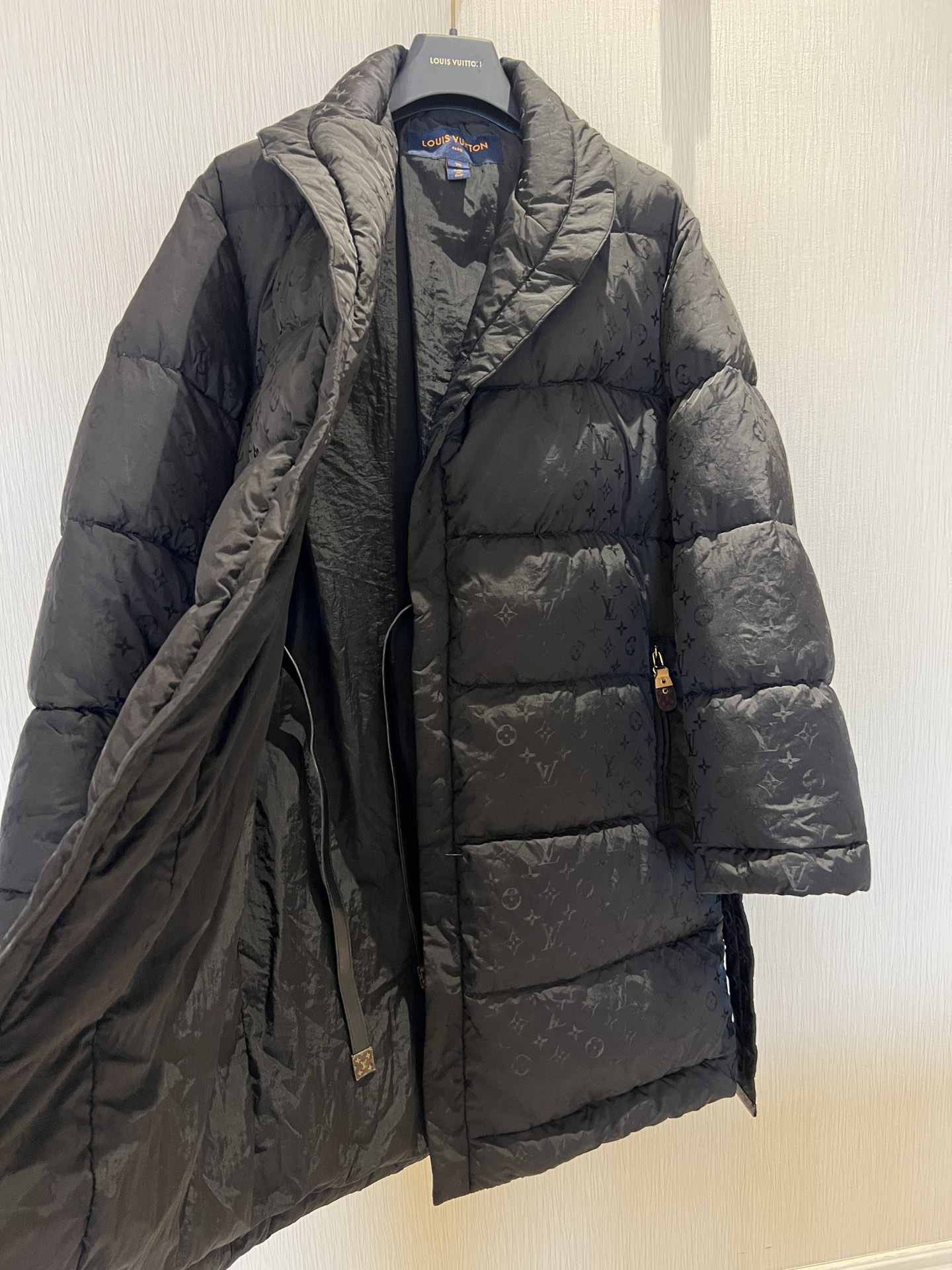 Elegant Jacquard Down Coat with Belted Waist - Warm & Stylish Winter Wear 7 i1724586266 9281 5