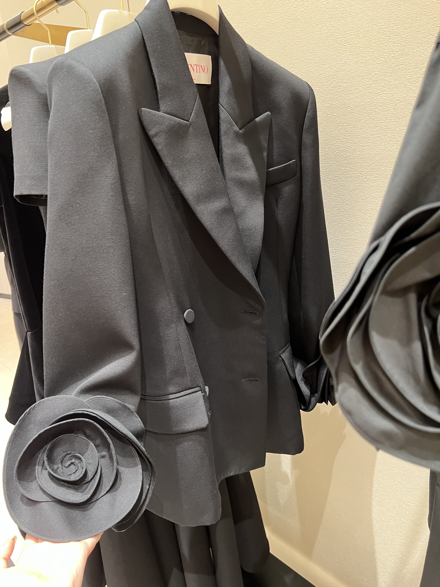 Elegant Floral Sleeve Blazer - Chic and Versatile Women's Suit Jacket 7 i1725101170 363 0