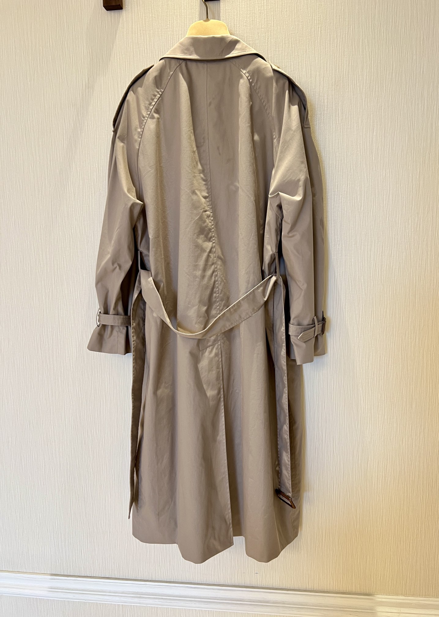 Women's Double-Breasted Long Trench Coat - Stylish & Retro Khaki, Sizes S-L 10 i1727170664 8520 5