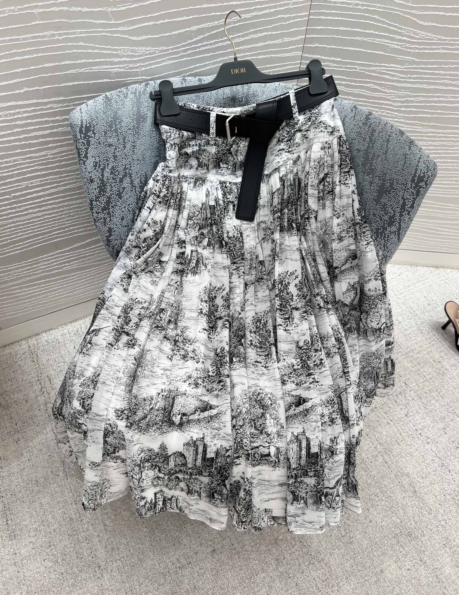 Elegant Ink Painting Style Shirt and Skirt Set - Lightweight & Breathable 9 i1734581684 2756 5