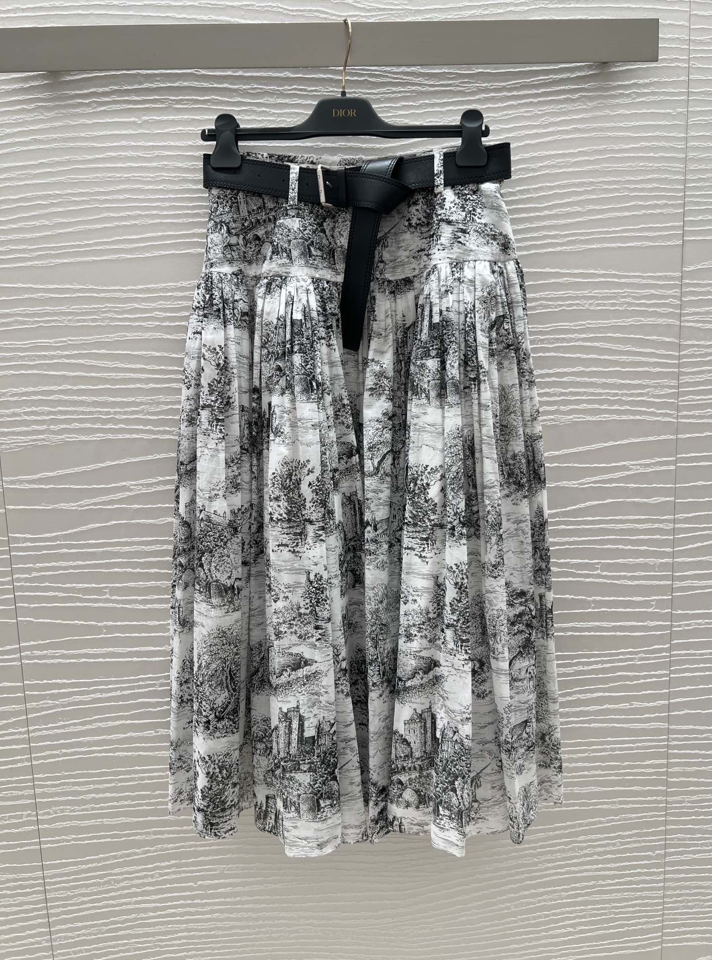 Elegant Ink Painting Style Shirt and Skirt Set - Lightweight & Breathable 3 i1734581684 7330 3