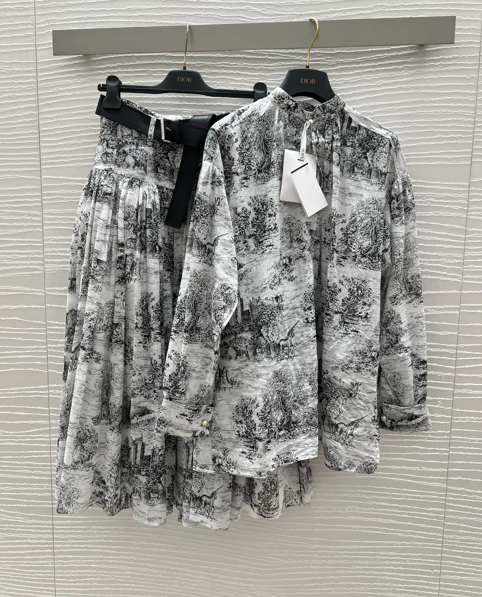 Elegant Ink Painting Style Shirt and Skirt Set - Lightweight & Breathable 4 i1734581685 1532 8